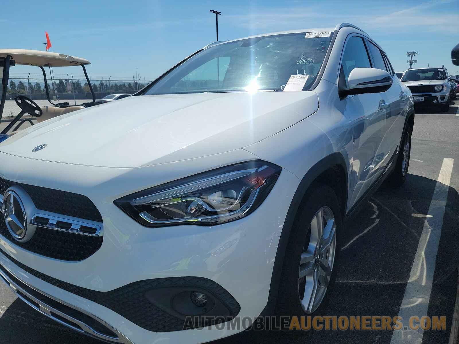 W1N4N4GBXMJ128269 Mercedes-Benz GLA 2021