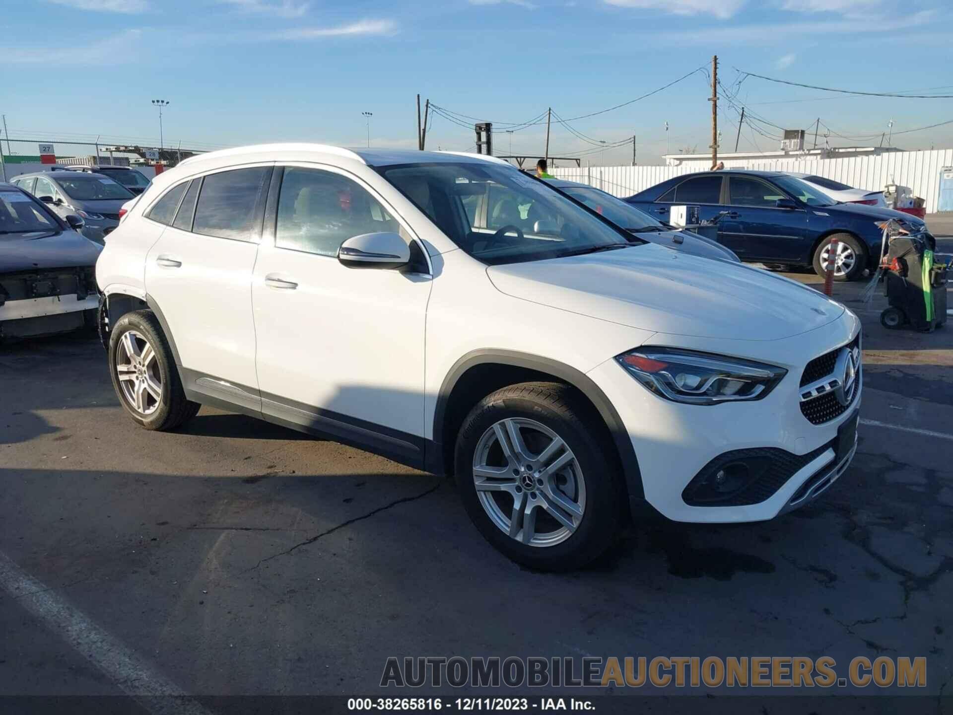 W1N4N4GBXMJ242496 MERCEDES-BENZ GLA 250 2021