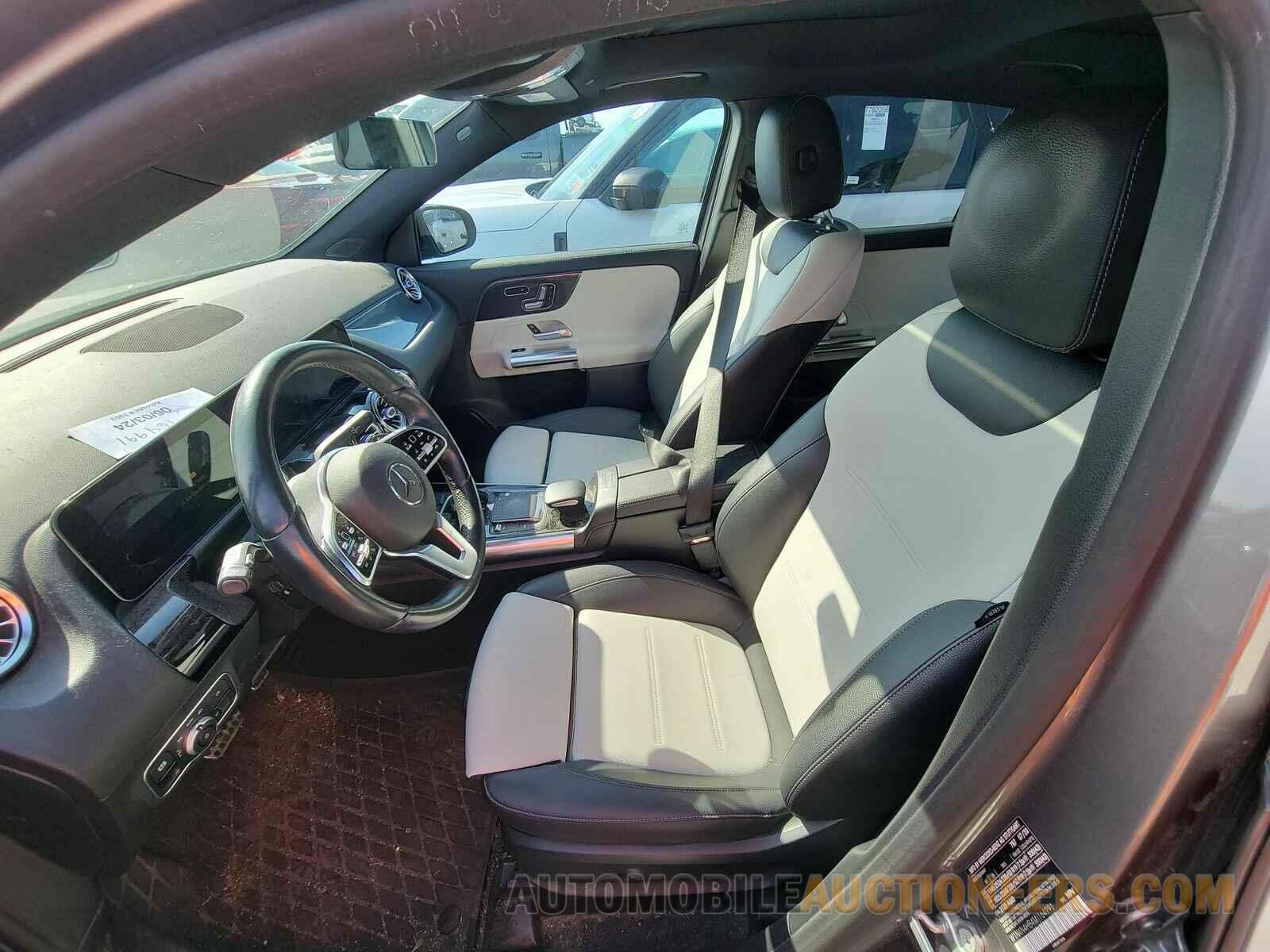 W1N4N4HB4MJ164991 Mercedes-Benz GLA 2021