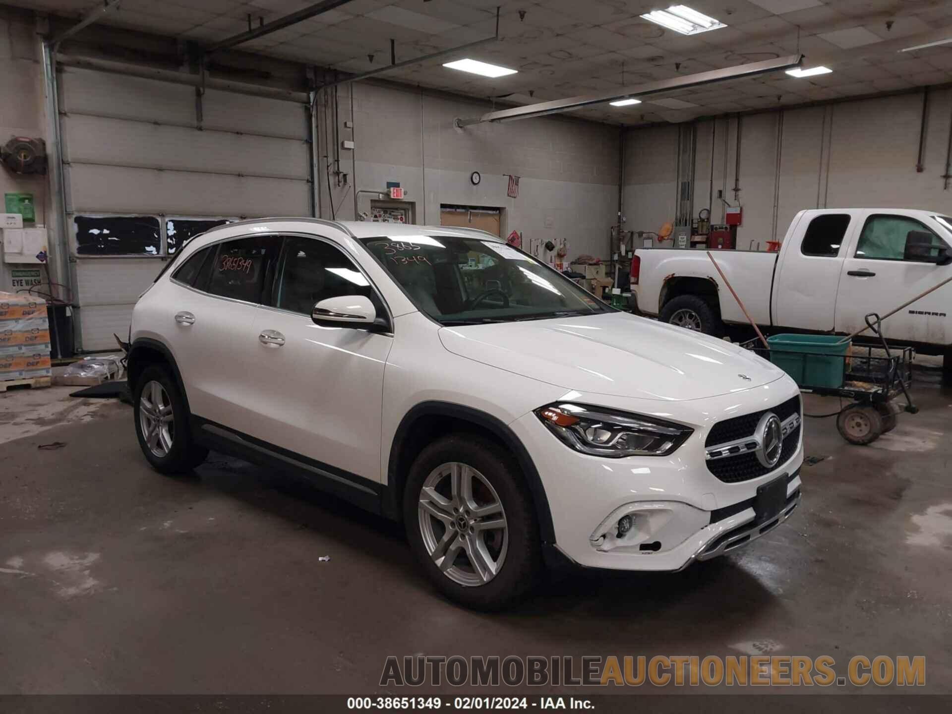 W1N4N4HB5PJ425954 MERCEDES-BENZ GLA 2023