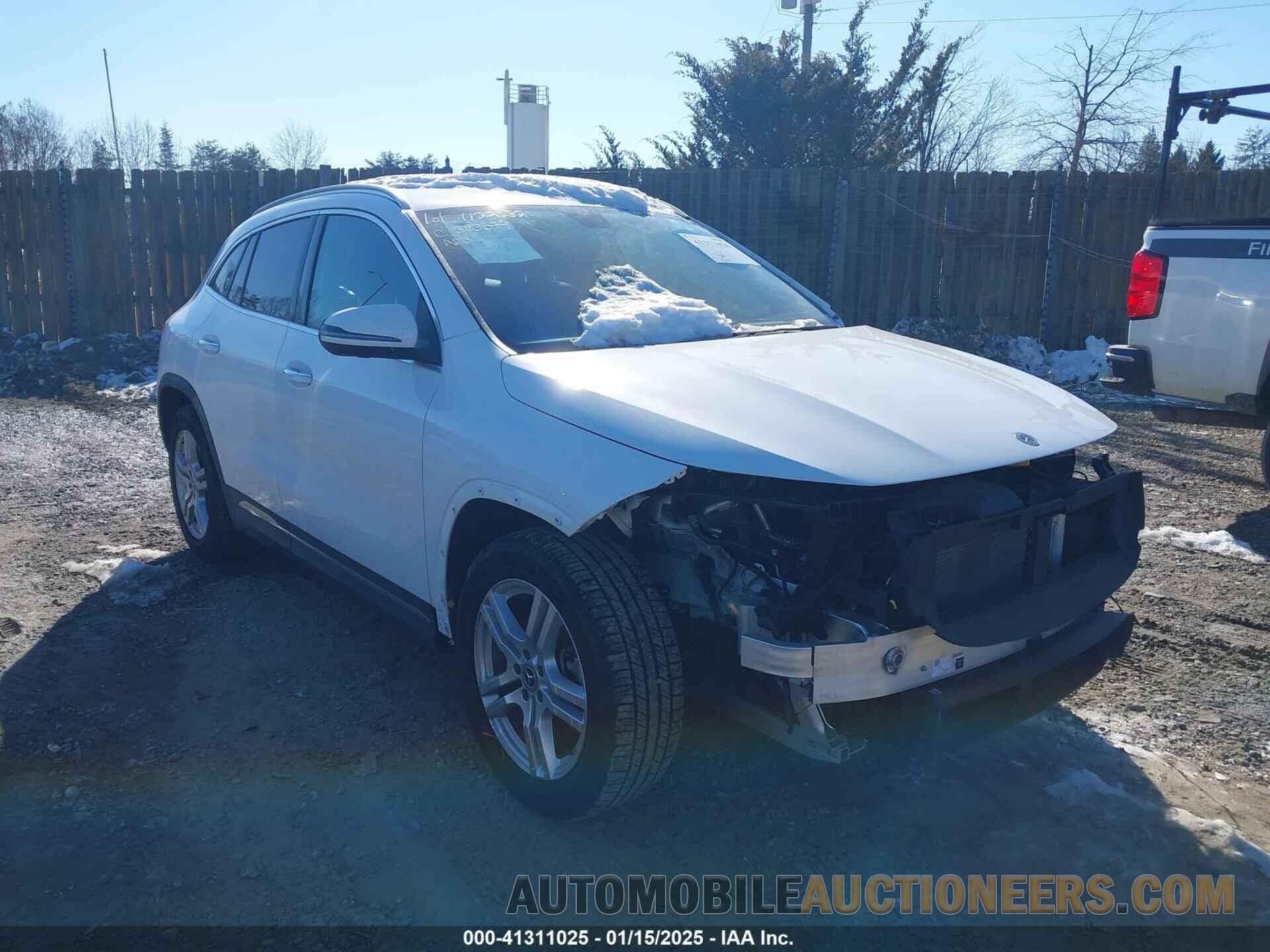 W1N4N4HB7MJ136036 MERCEDES-BENZ GLA 2021