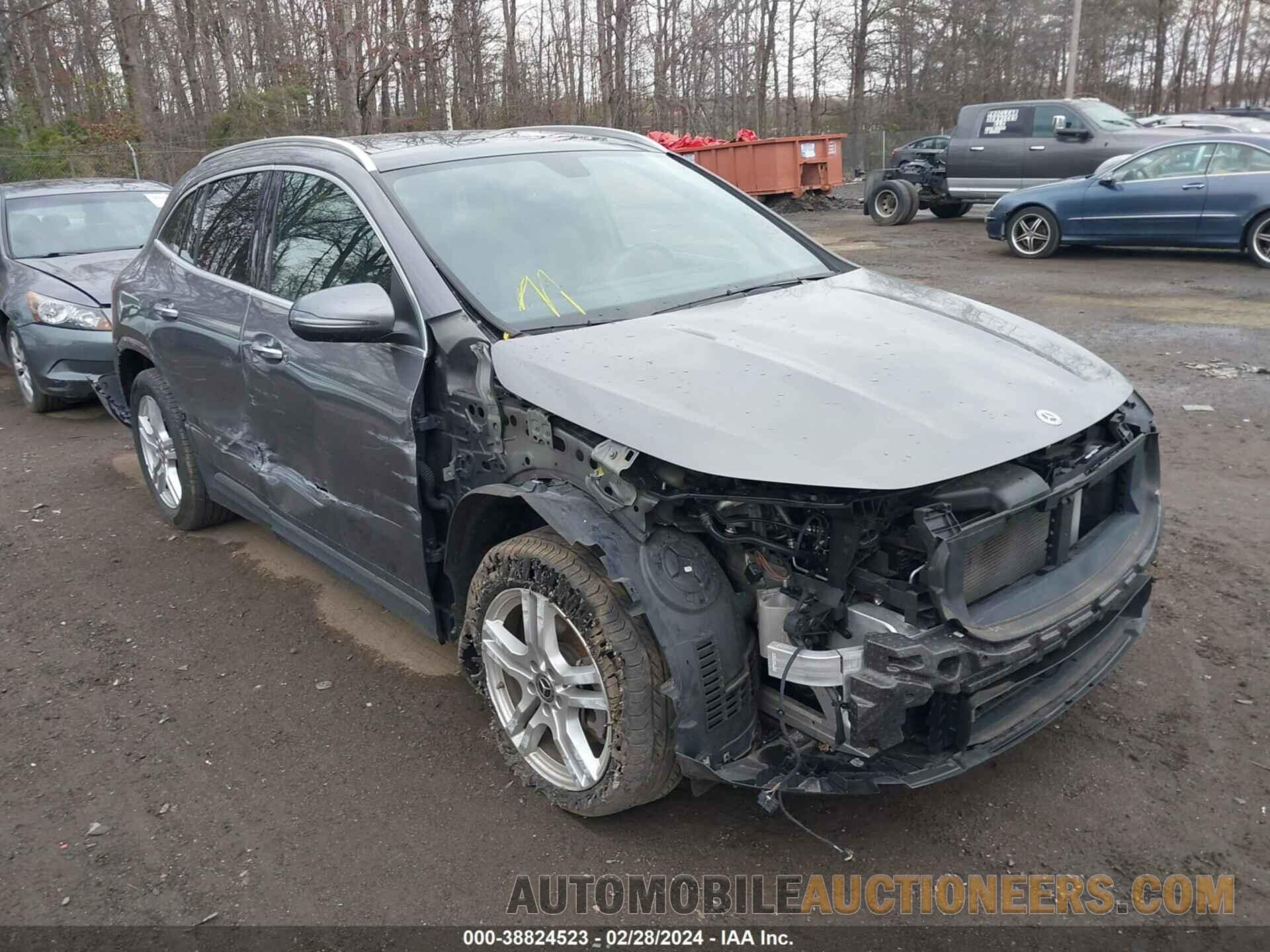 W1N4N4HB7MJ276555 MERCEDES-BENZ GLA 250 2021