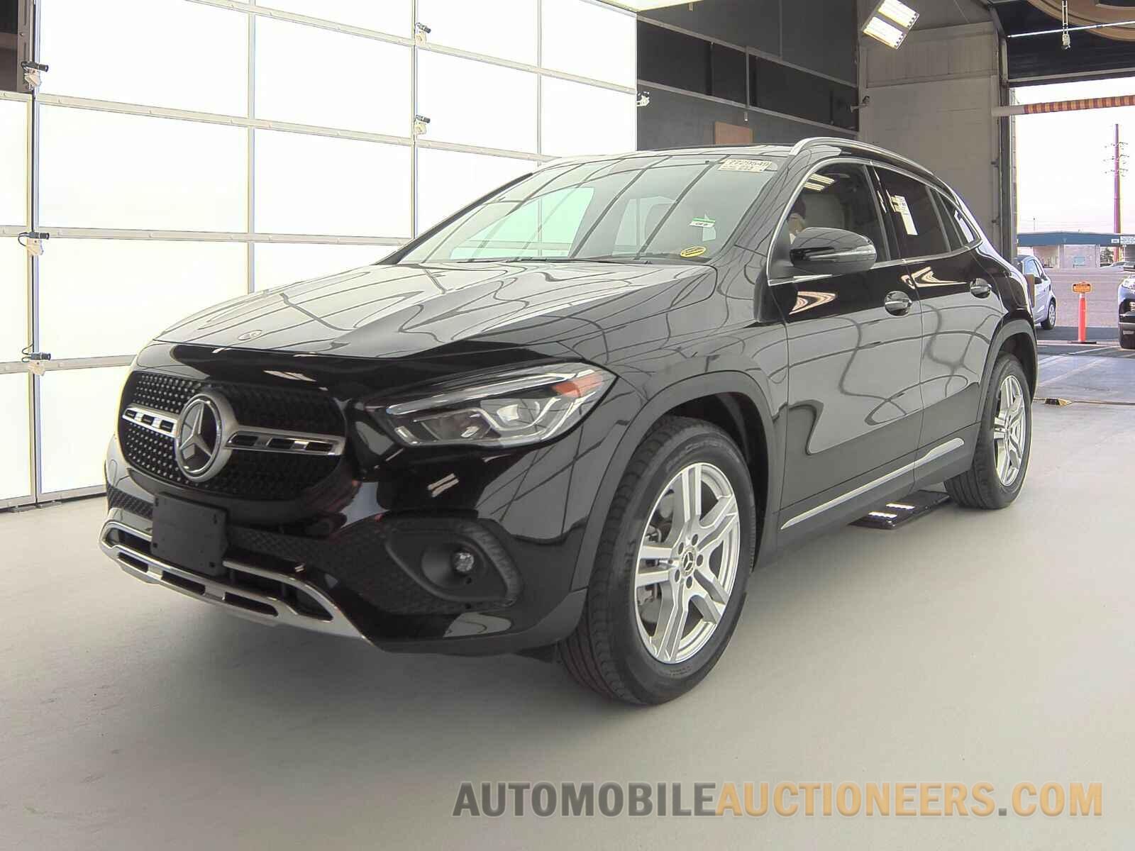 W1N4N4HB8MJ213402 Mercedes-Benz GLA 2021