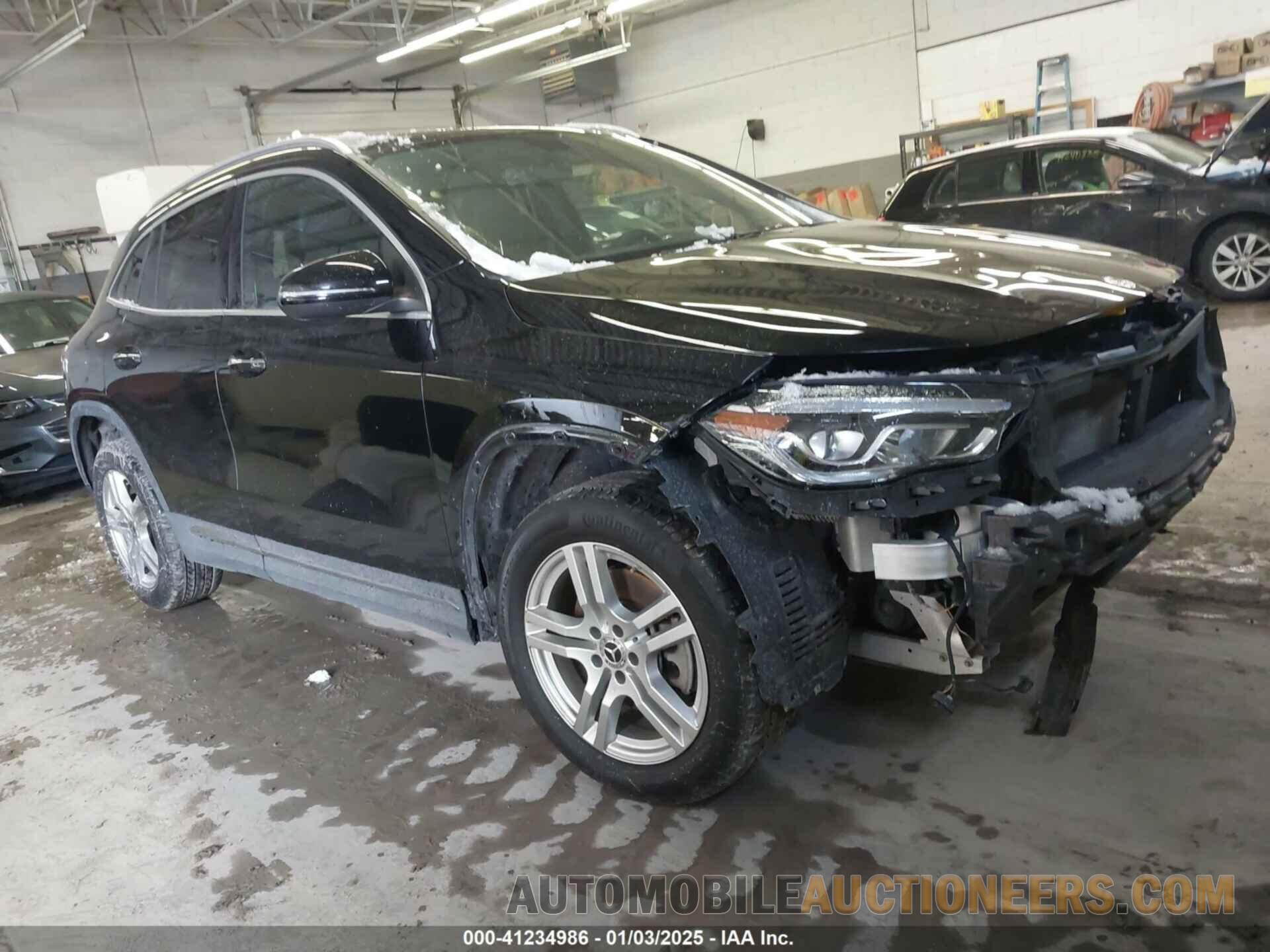 W1N4N4HB9MJ239734 MERCEDES-BENZ GLA 250 2021