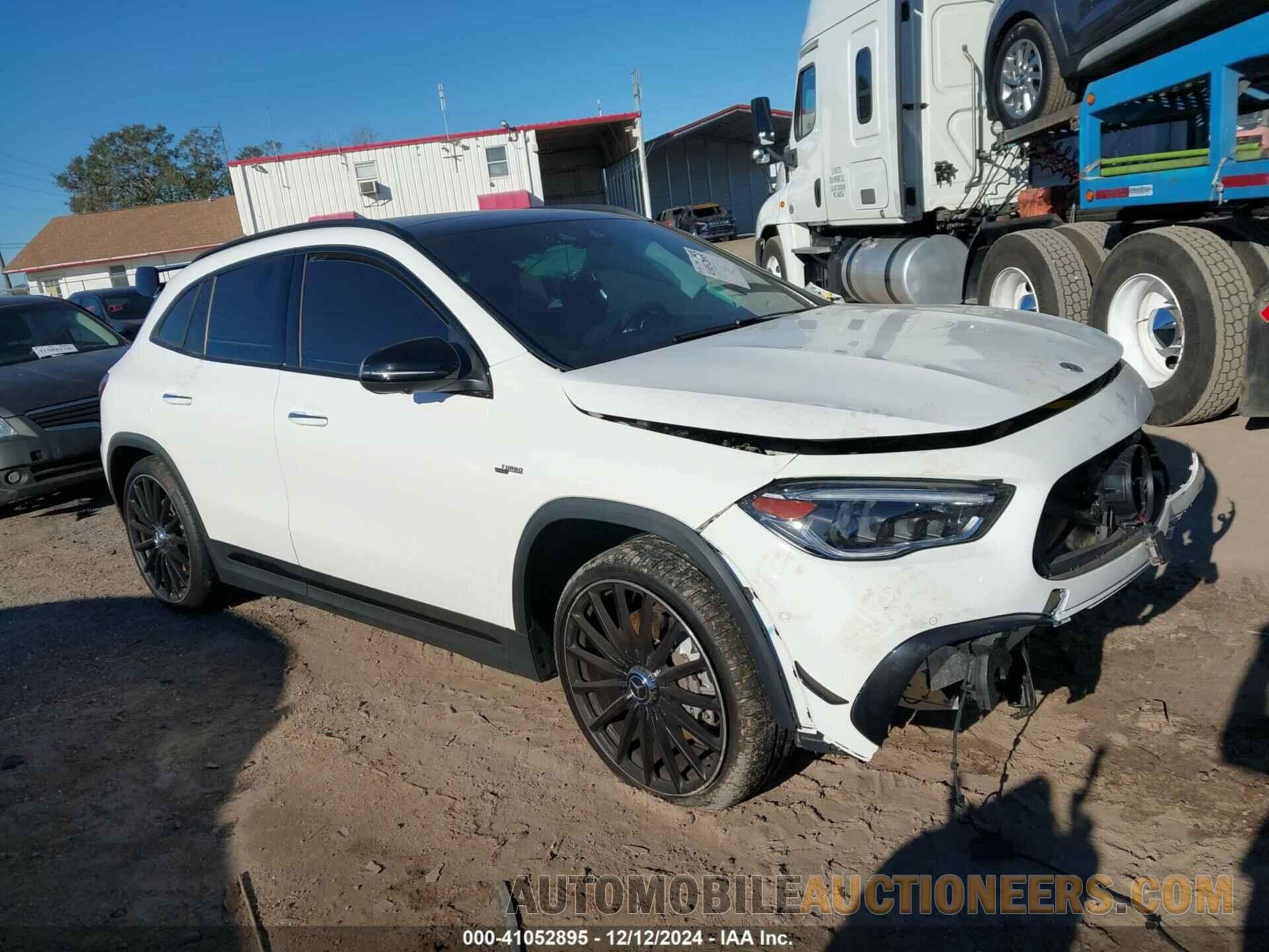 W1N4N5BB8PJ511399 MERCEDES-BENZ AMG GLA 35 2023