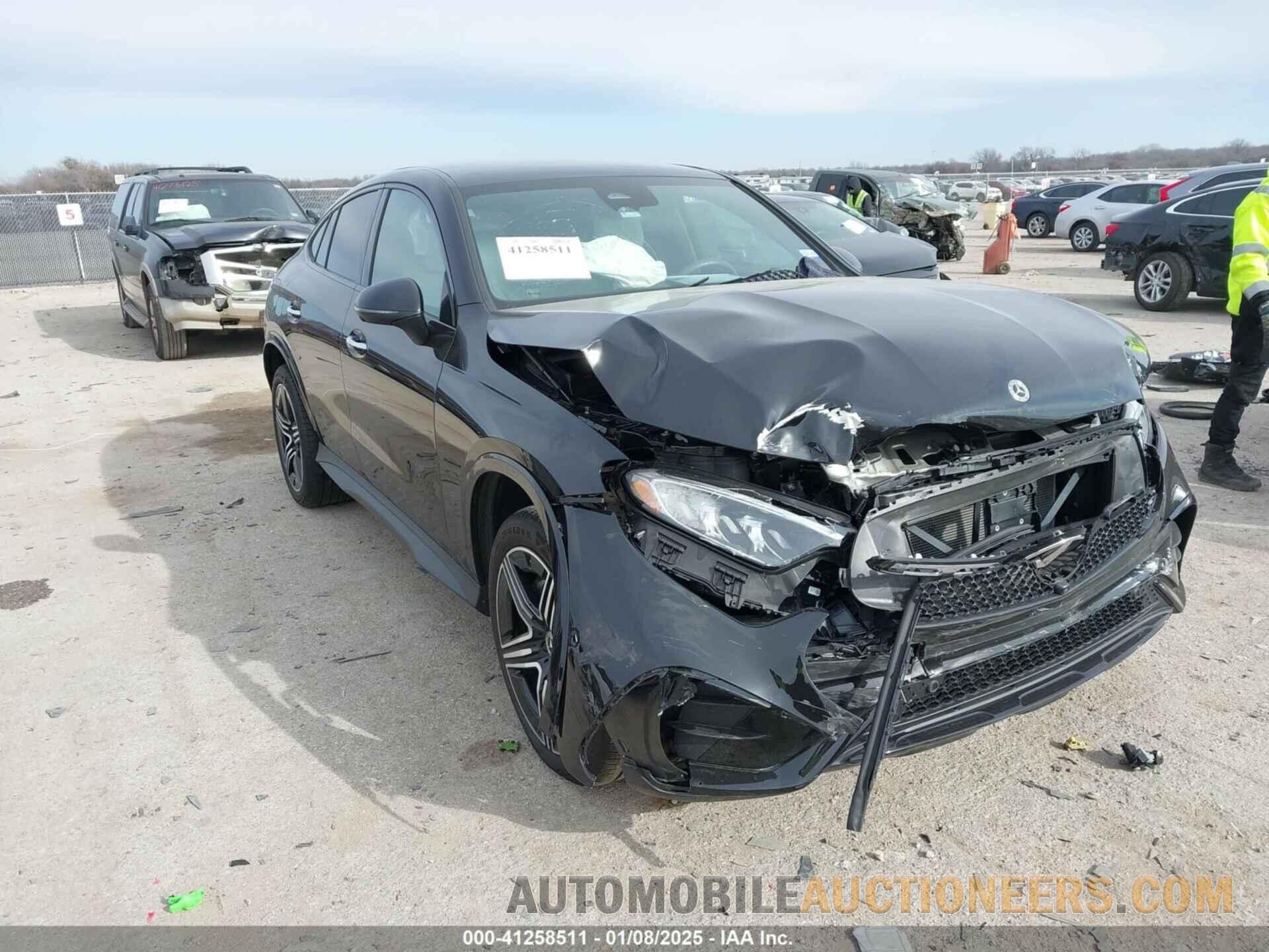 W1NKJ4HB3RF165644 MERCEDES-BENZ GLC 300 2024