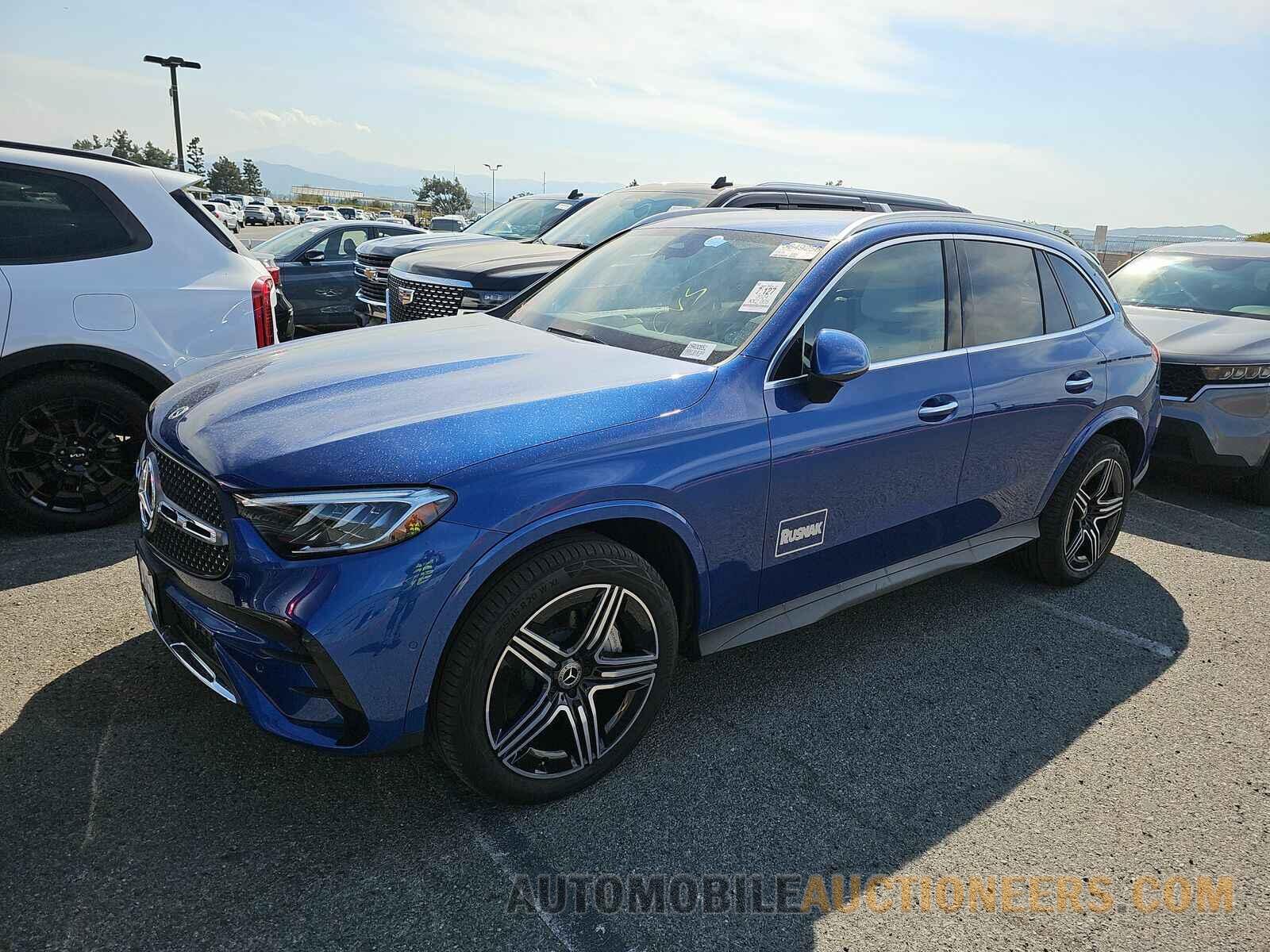 W1NKM4GB8RF070358 Mercedes-Benz GLC 2024