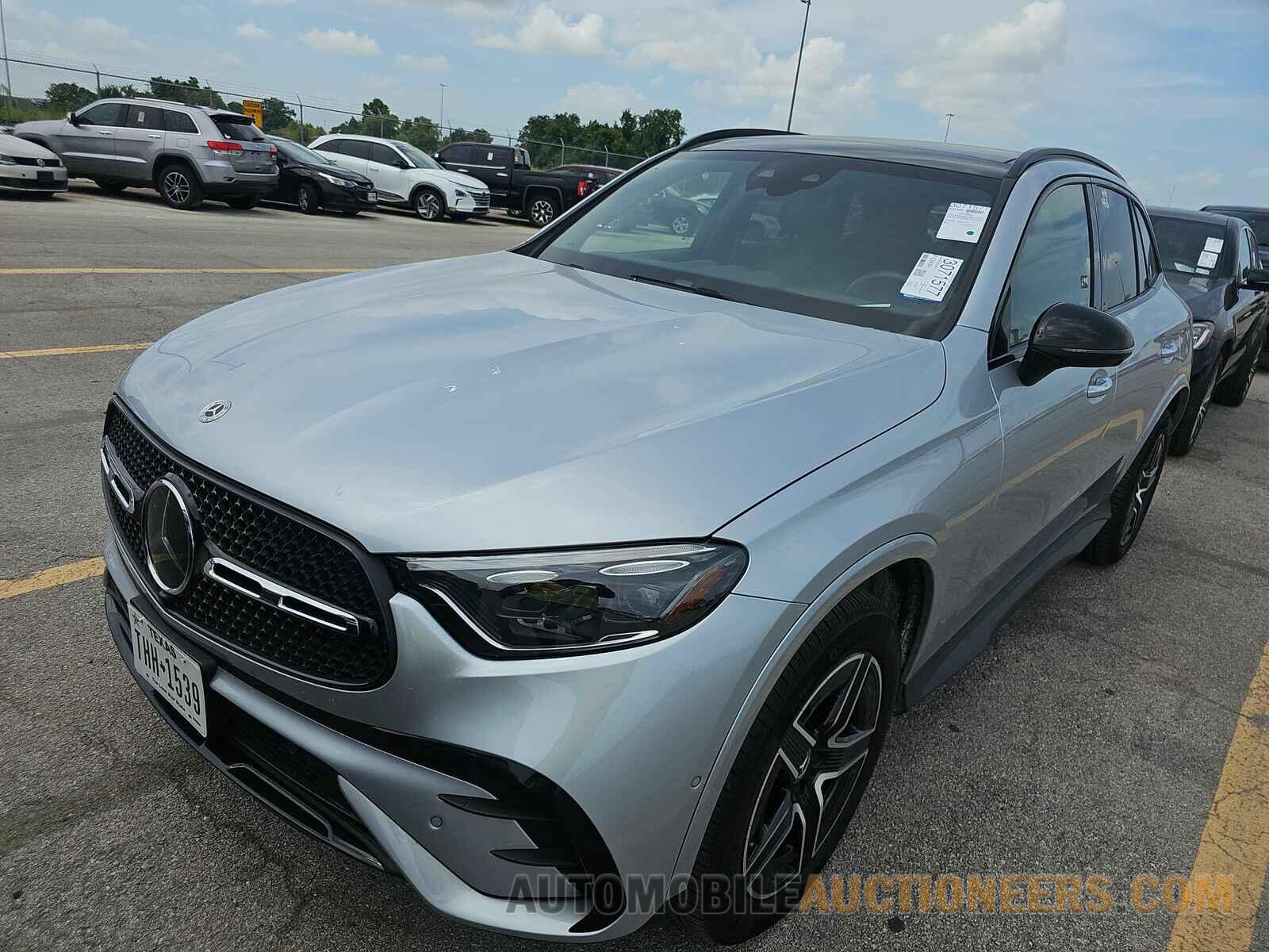 W1NKM4HB1PU019341 Mercedes-Benz GLC 2023