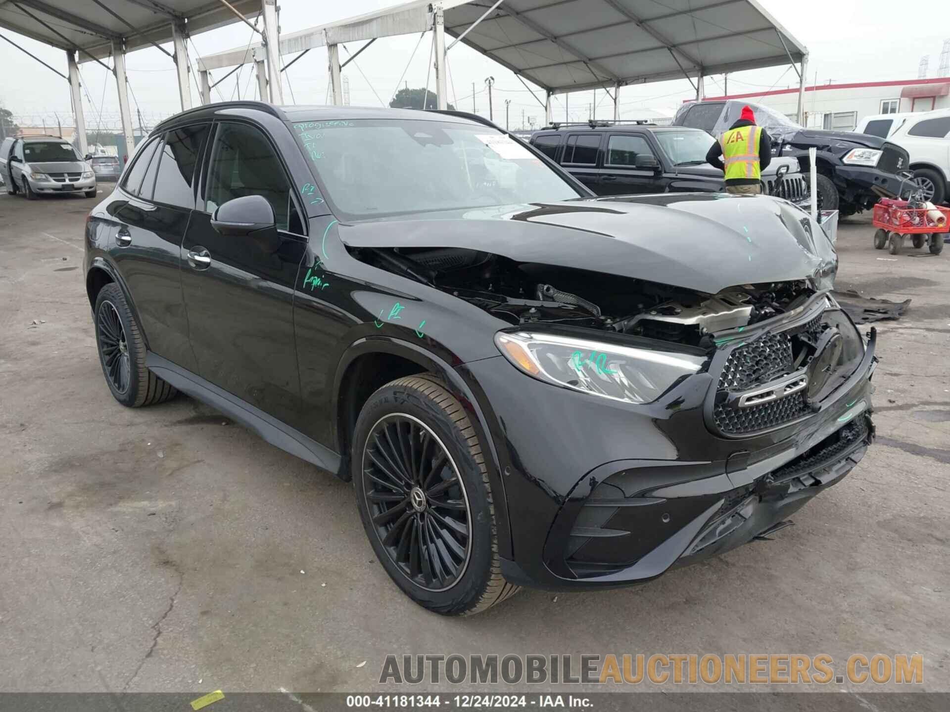 W1NKM4HB3RF101806 MERCEDES-BENZ GLC 300 2024