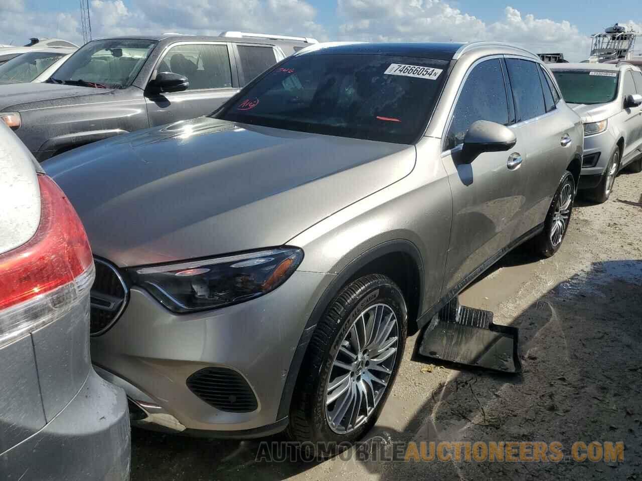 W1NKM4HB6RF106174 MERCEDES-BENZ GLC-CLASS 2024