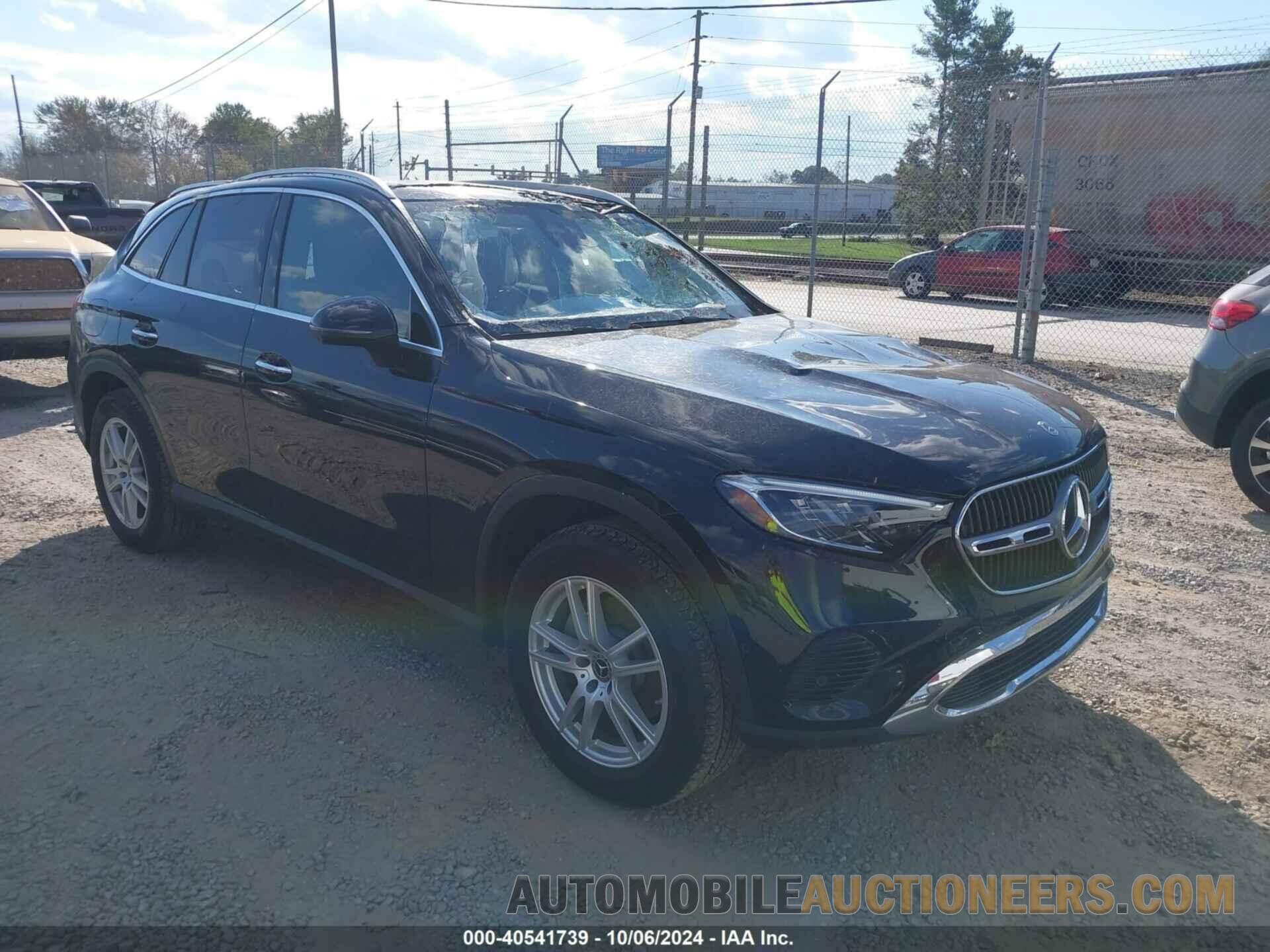 W1NKM4HB7PU015293 MERCEDES-BENZ GLC 300 2023