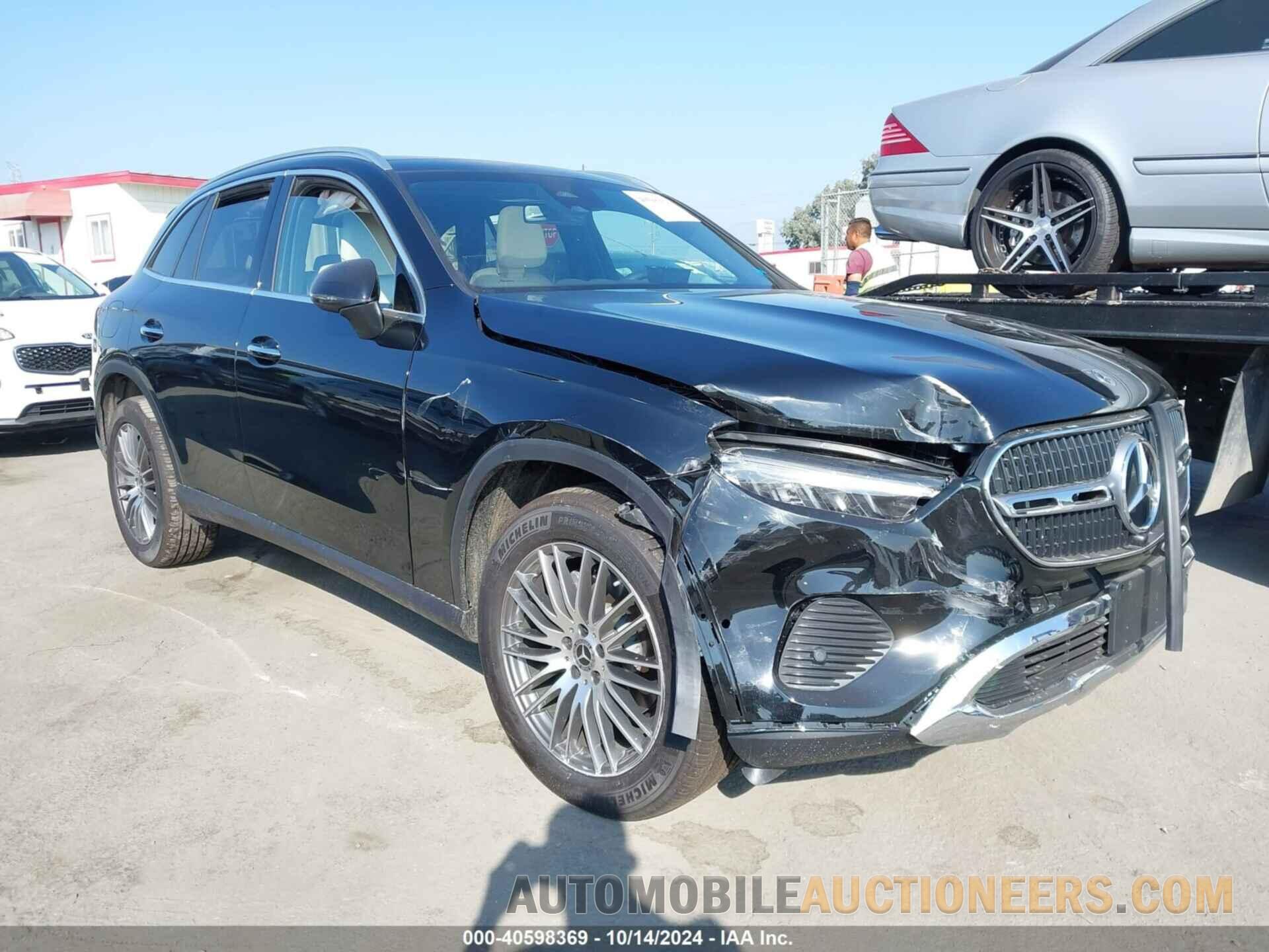 W1NKM4HB7RF136865 MERCEDES-BENZ GLC 300 2024