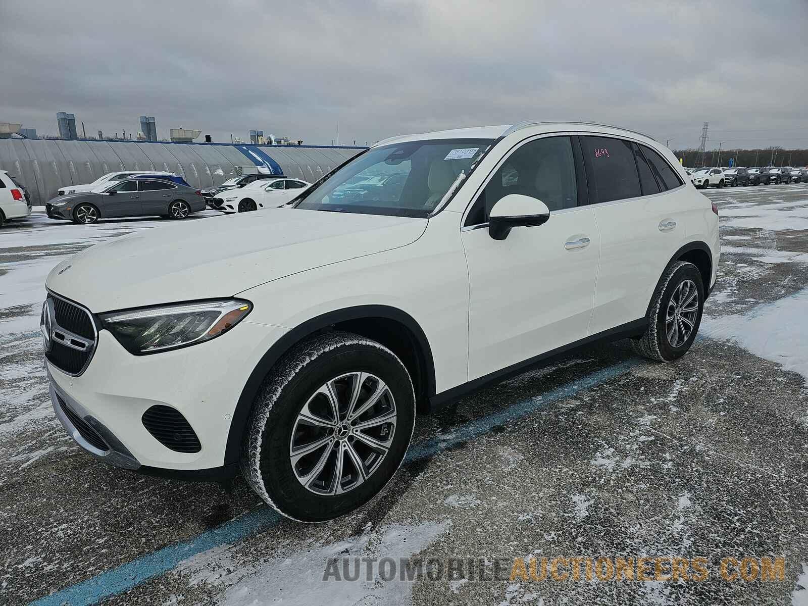 W1NKM4HB9PF057324 Mercedes-Benz GLC 2023