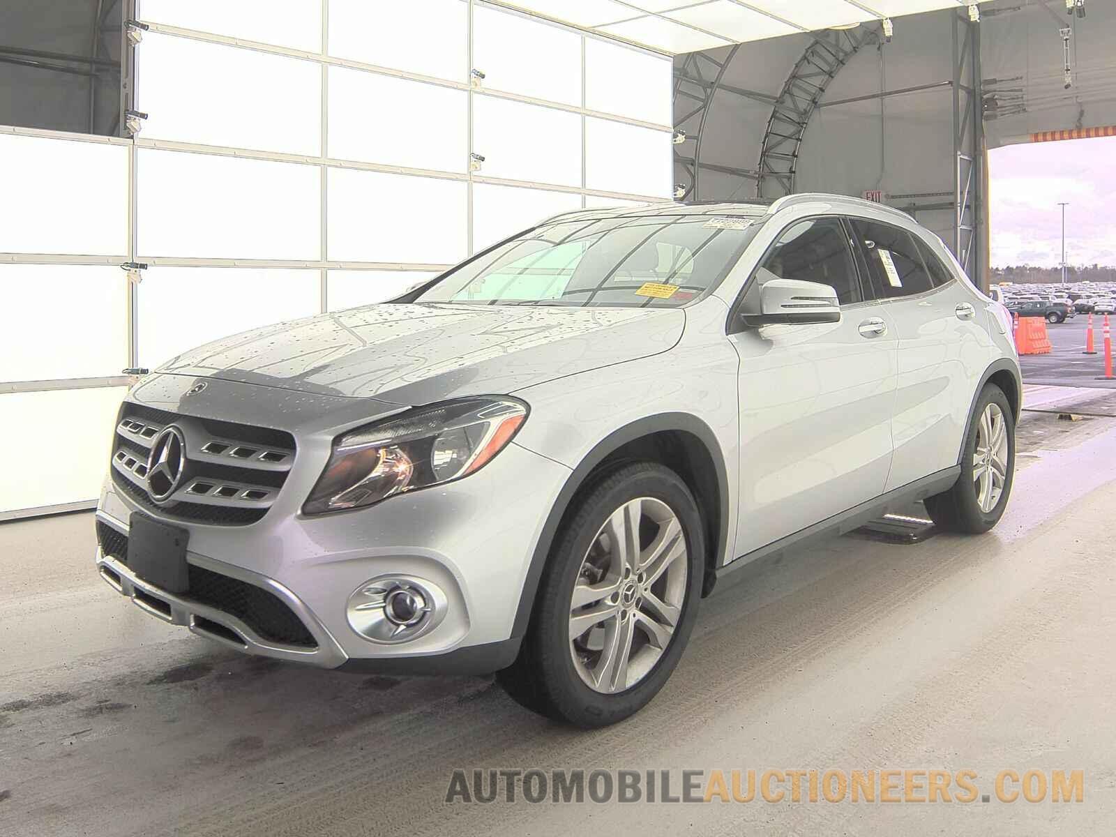 W1NTG4GB1LU029018 Mercedes-Benz GLA 2020