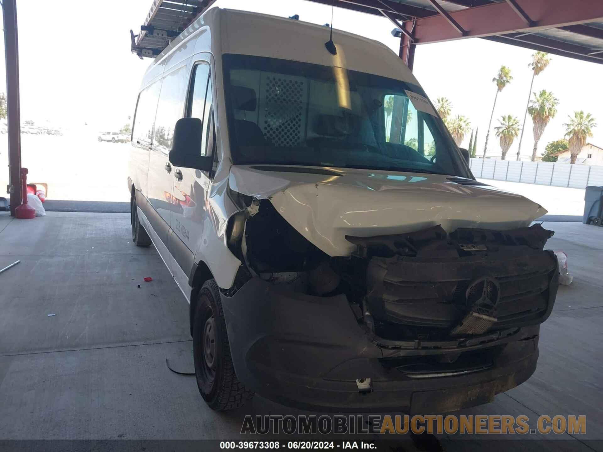 W1W40CHY9MT055567 MERCEDES-BENZ SPRINTER 2500 2021