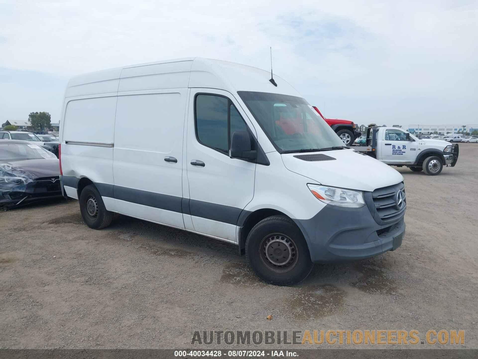 W1W4DBHY3MT053781 MERCEDES-BENZ SPRINTER 2500 2021