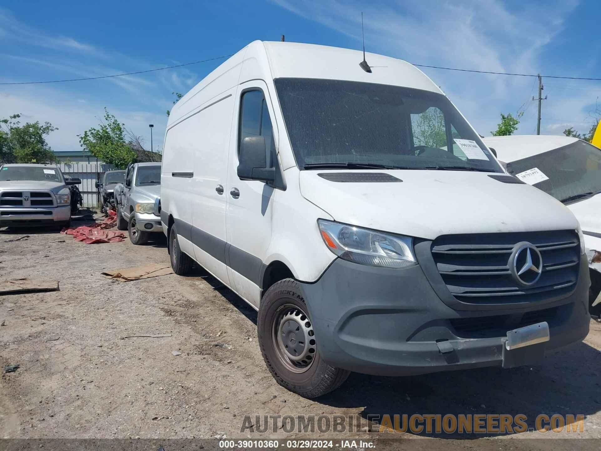 W1W4DCHY4MT048269 MERCEDES-BENZ SPRINTER 2500 2021