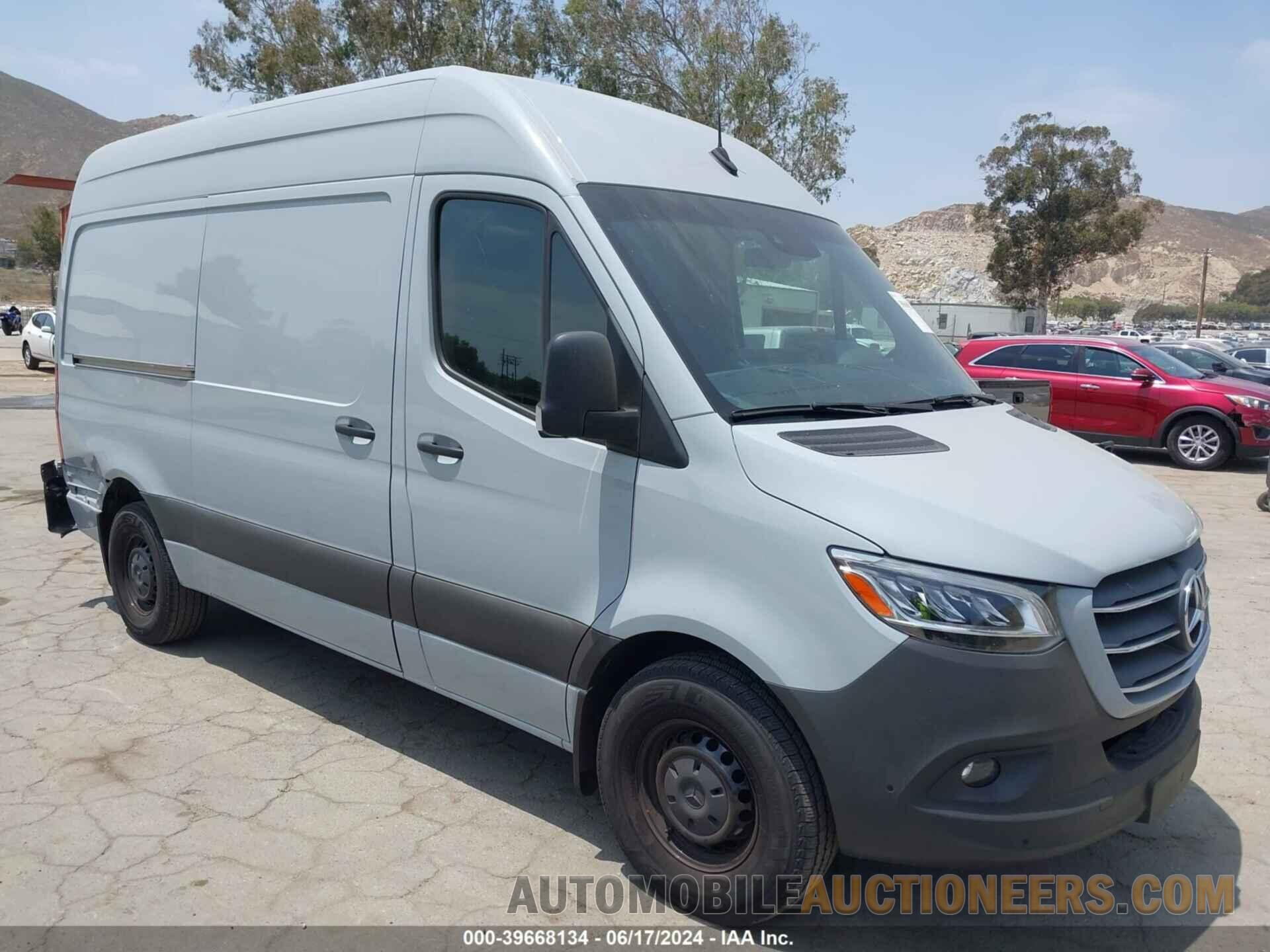 W1W4EBHY7NT083588 MERCEDES-BENZ SPRINTER 2500 2022