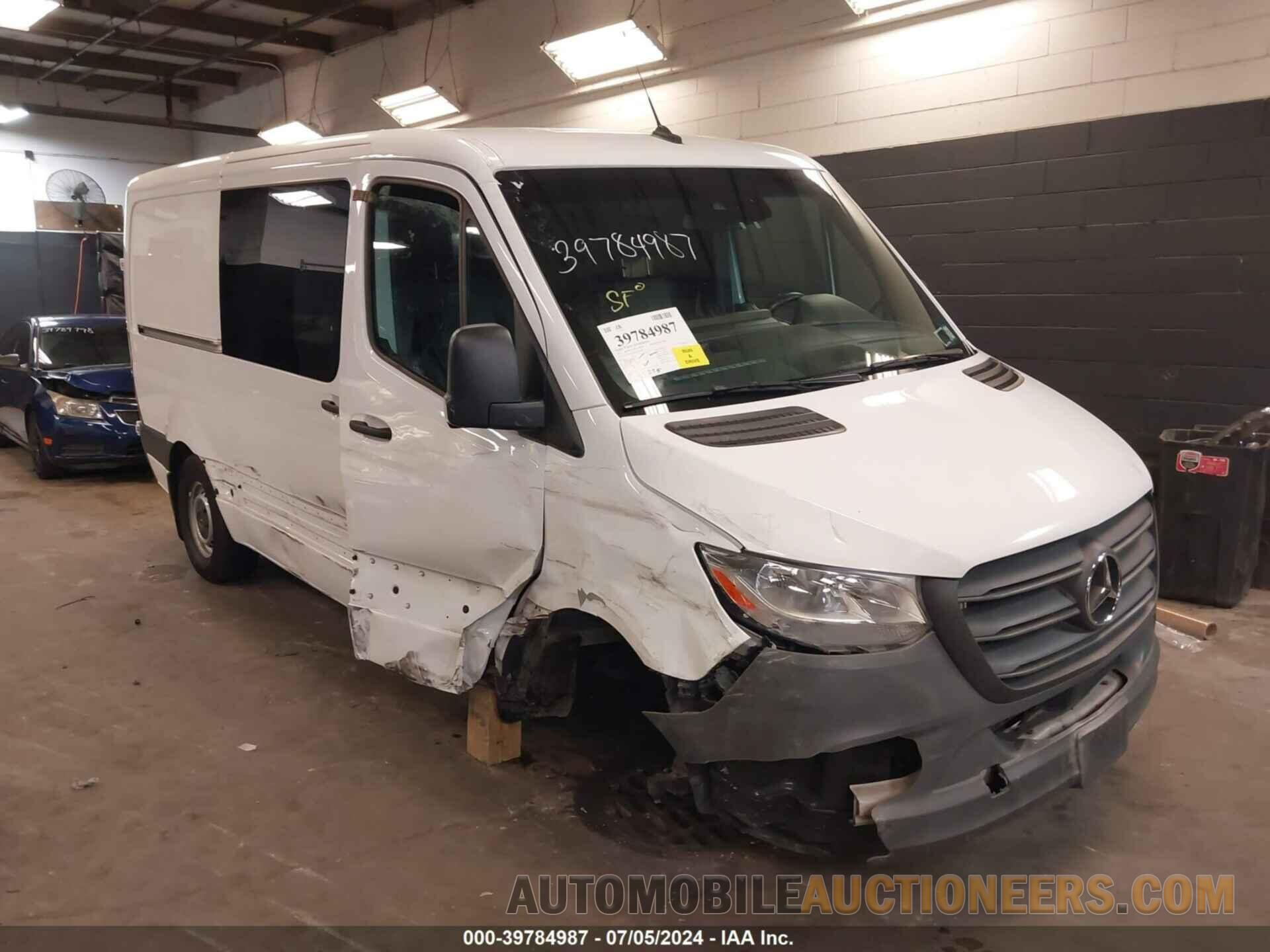 W1W4EBHYXMT079937 MERCEDES-BENZ SPRINTER 2500 2021