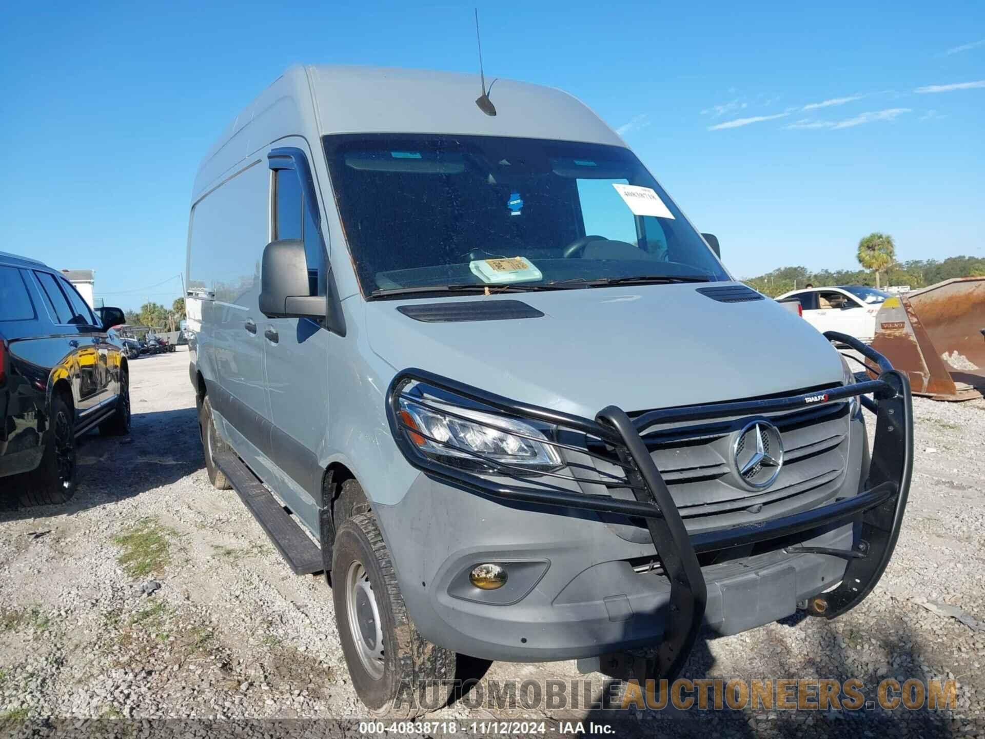 W1W4EBVY0MT081037 MERCEDES-BENZ SPRINTER 2500 2021