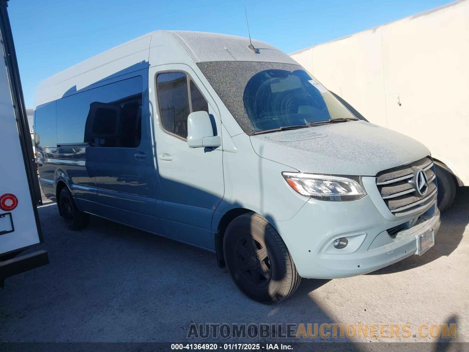 W1W4ECHY5MT075011 MERCEDES-BENZ SPRINTER 2500 2021