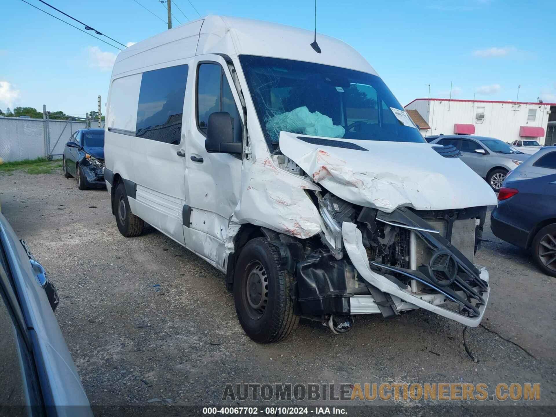 W1W4NBHY4RP653481 MERCEDES-BENZ SPRINTER 2500 2024