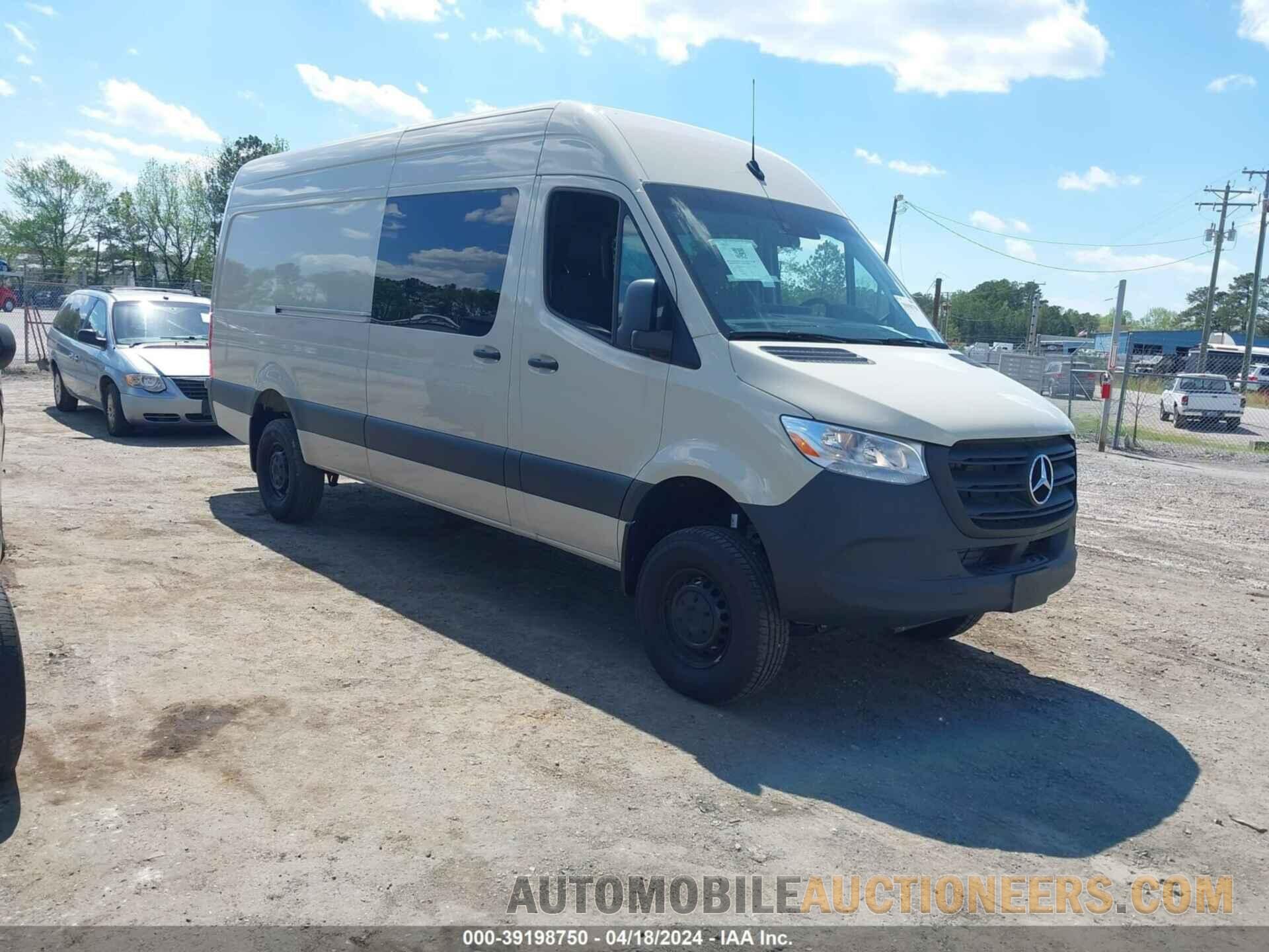 W1W4NCVY9RT168416 MERCEDES-BENZ SPRINTER 2500 2024