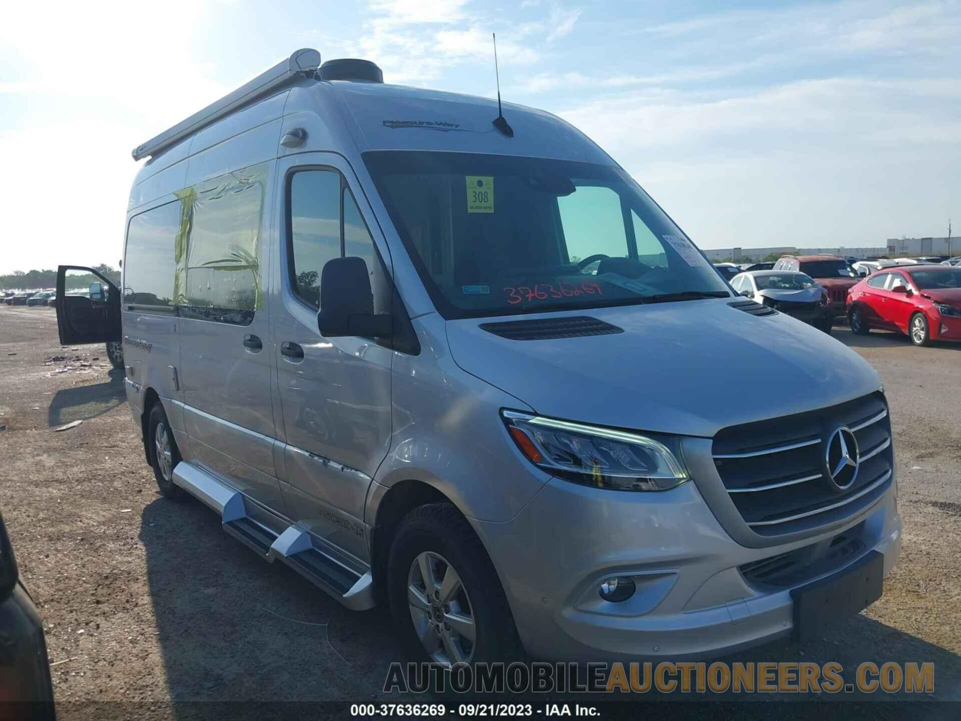 W1X4EBHY6KT017735 MERCEDES-BENZ SPRINTER 2019