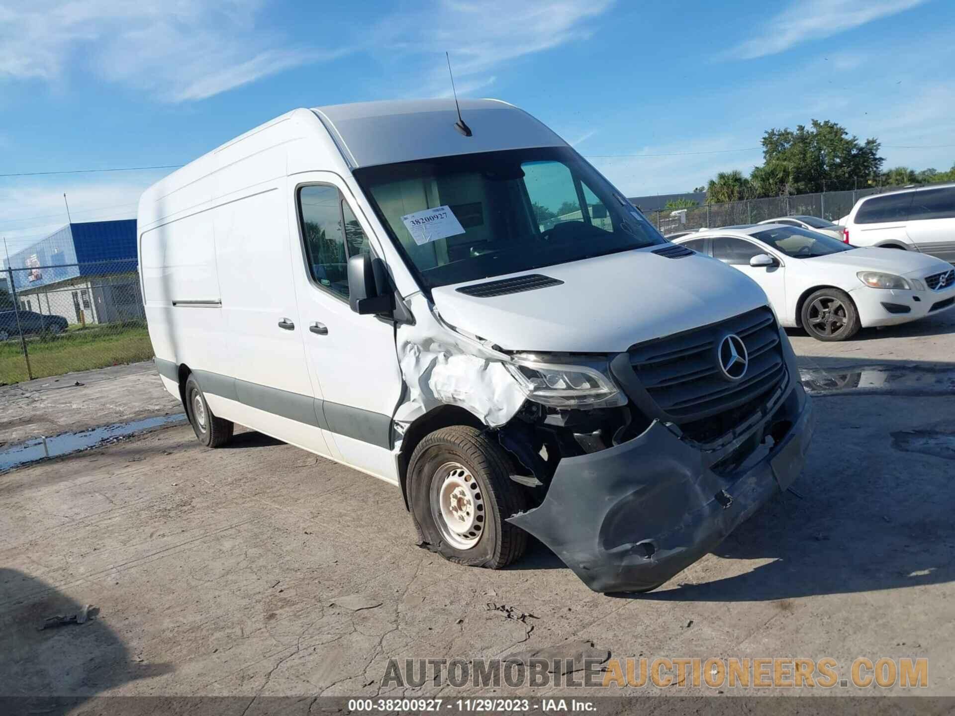 W1Y4DCHY0MT071068 MERCEDES-BENZ SPRINTER 2500 2021