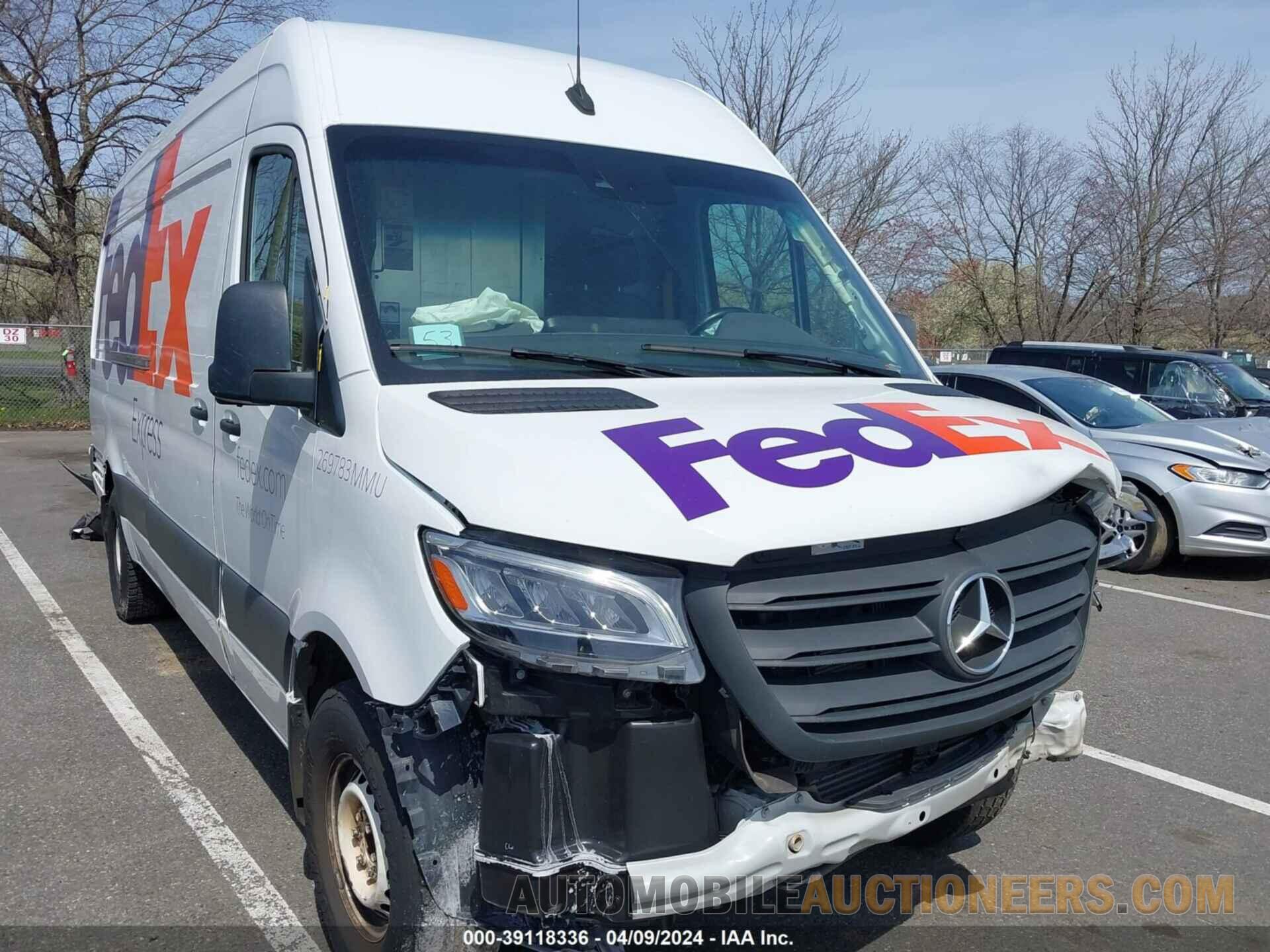 W1Y4DCHY8MT069956 MERCEDES-BENZ SPRINTER 2500 2021