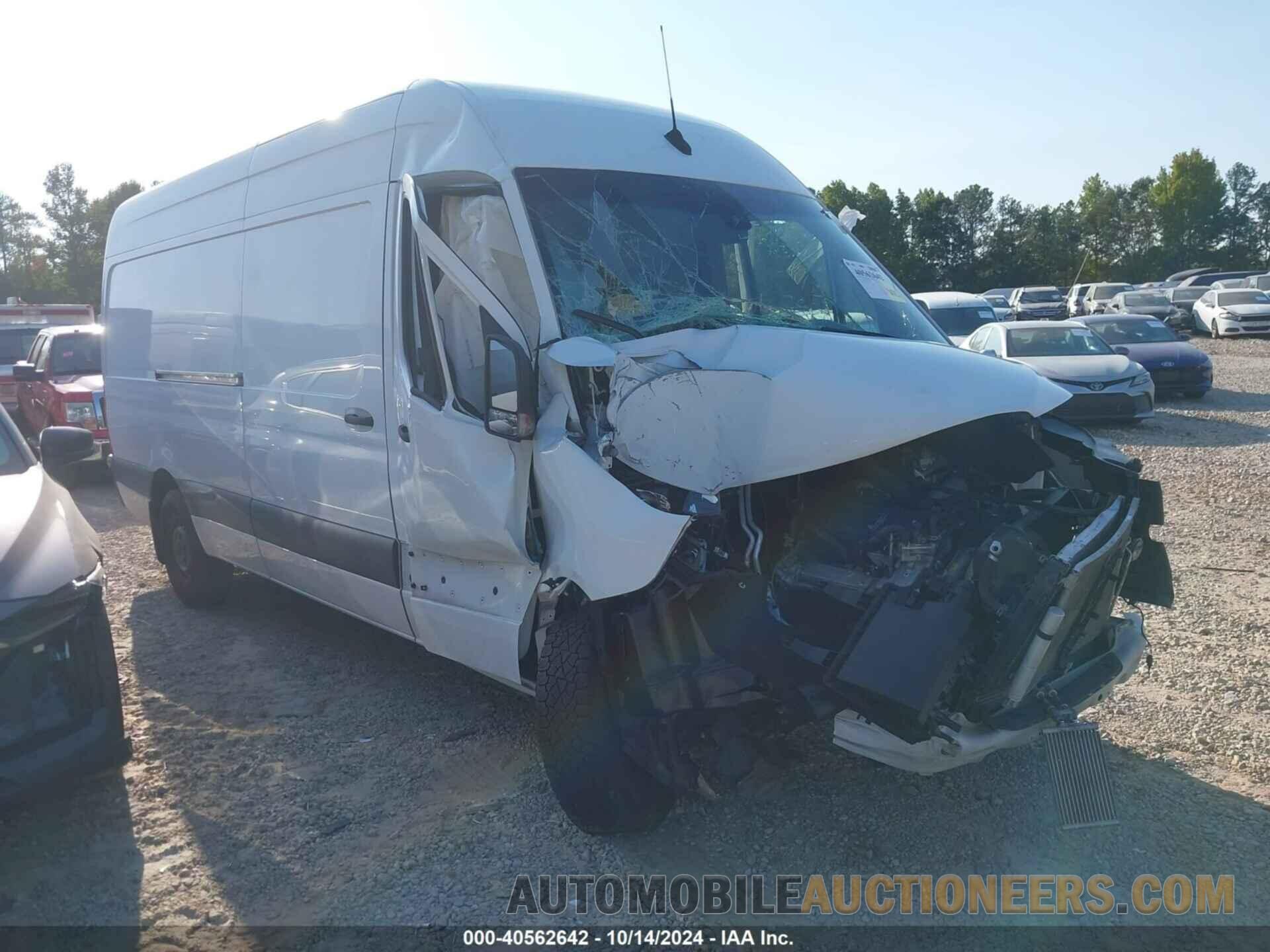 W1Y4ECHY7LT028990 MERCEDES-BENZ SPRINTER 2500 2020