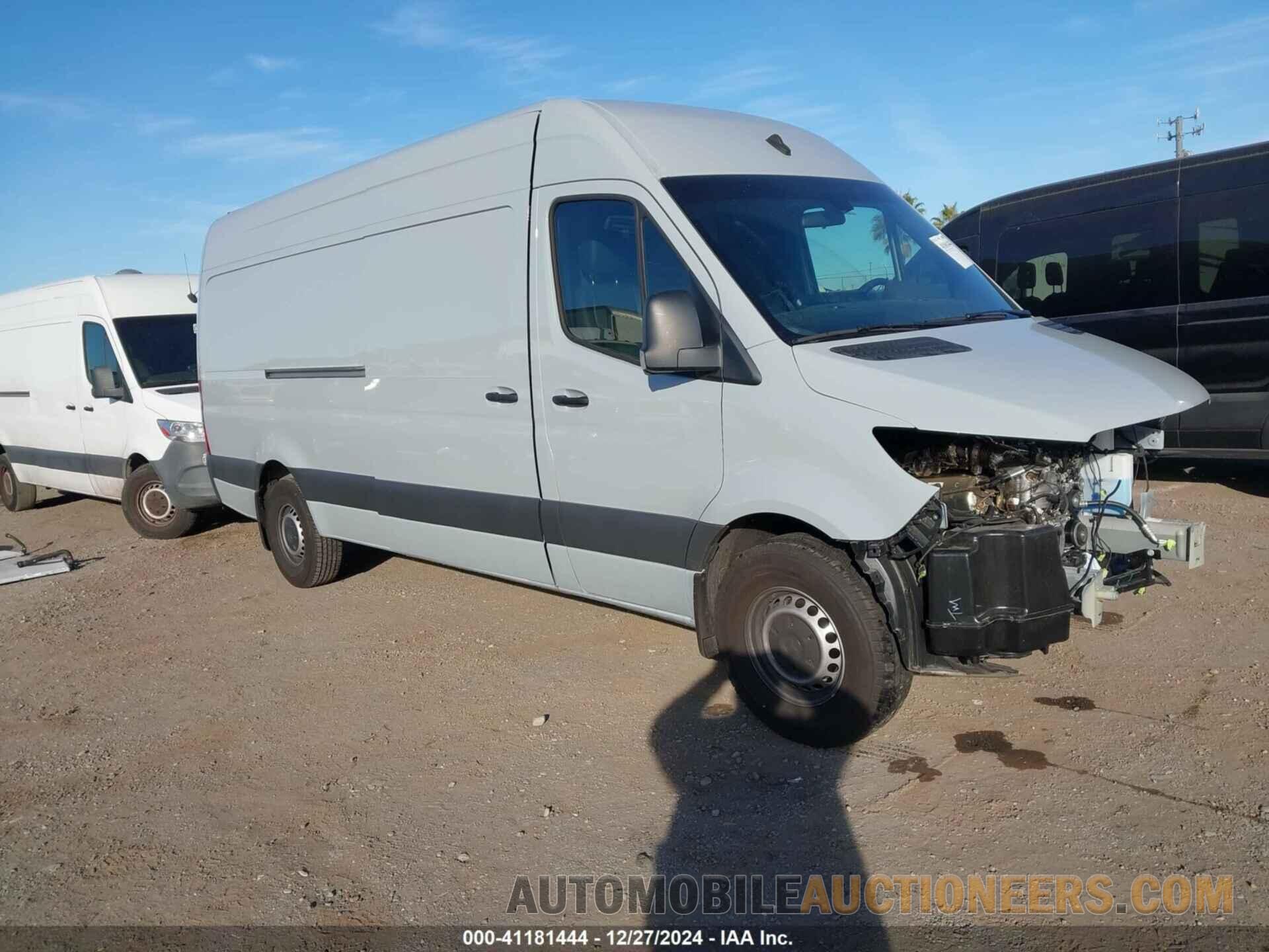 W1Y4NCHY1RT165996 MERCEDES-BENZ SPRINTER 2500 2024