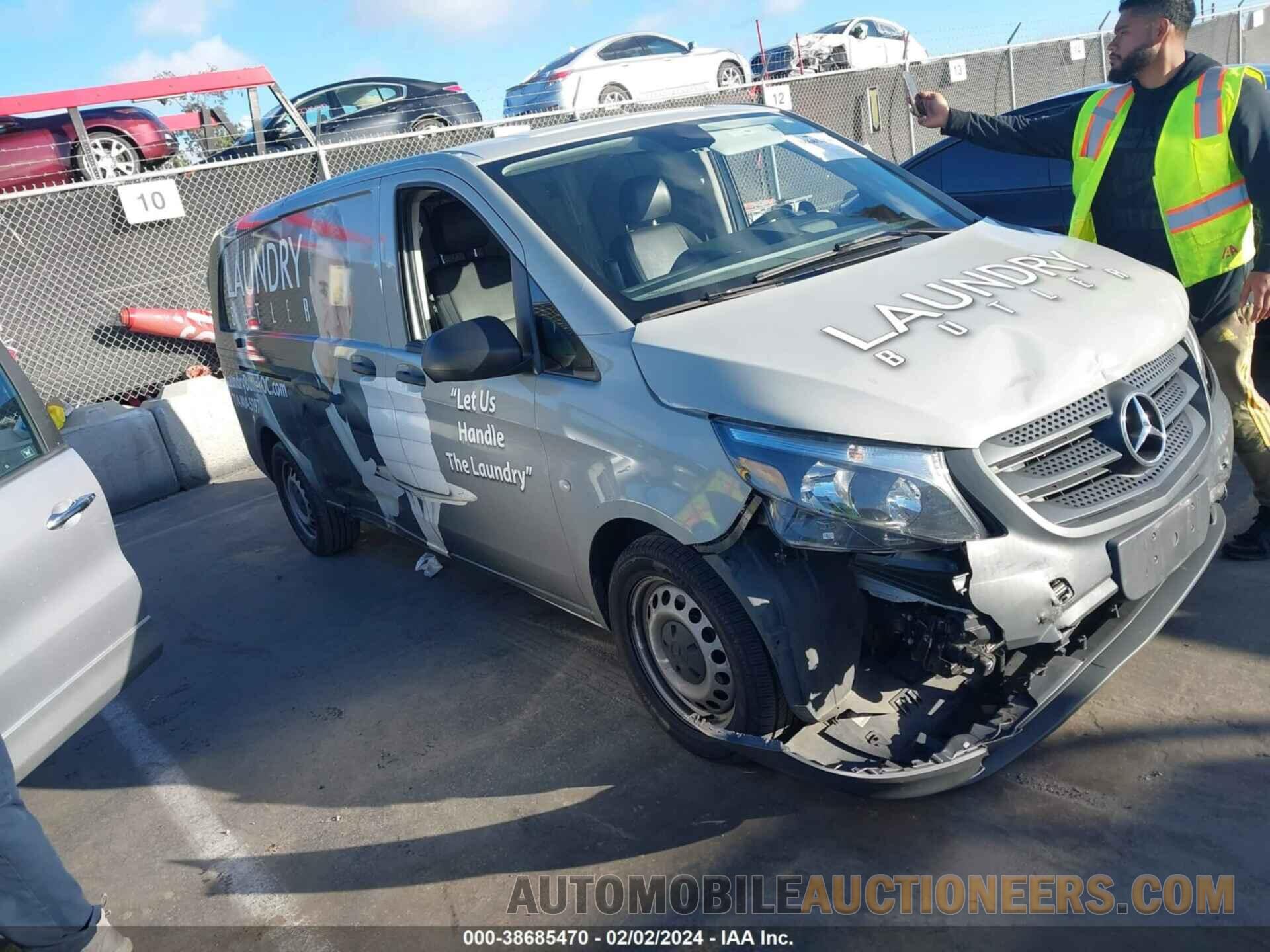 W1YV0CEY5M3856402 MERCEDES-BENZ METRIS 2021