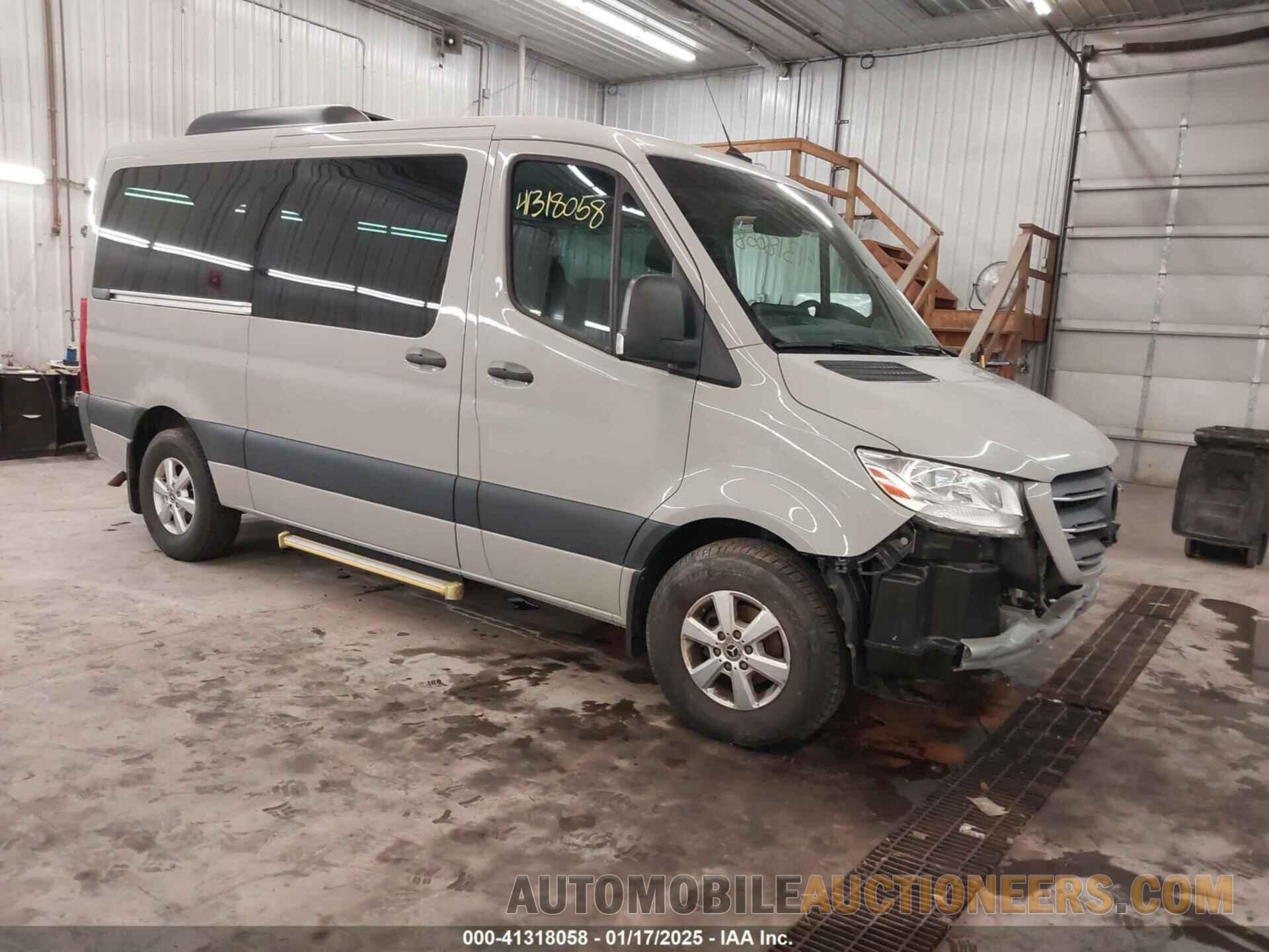 W1Z4EFHY6MT068685 MERCEDES-BENZ SPRINTER 2500 2021