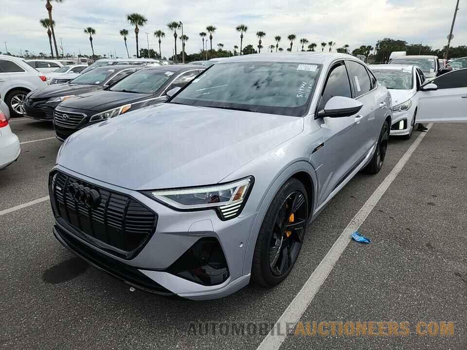 WA13AAGE4NB025863 Audi e-tron 2022