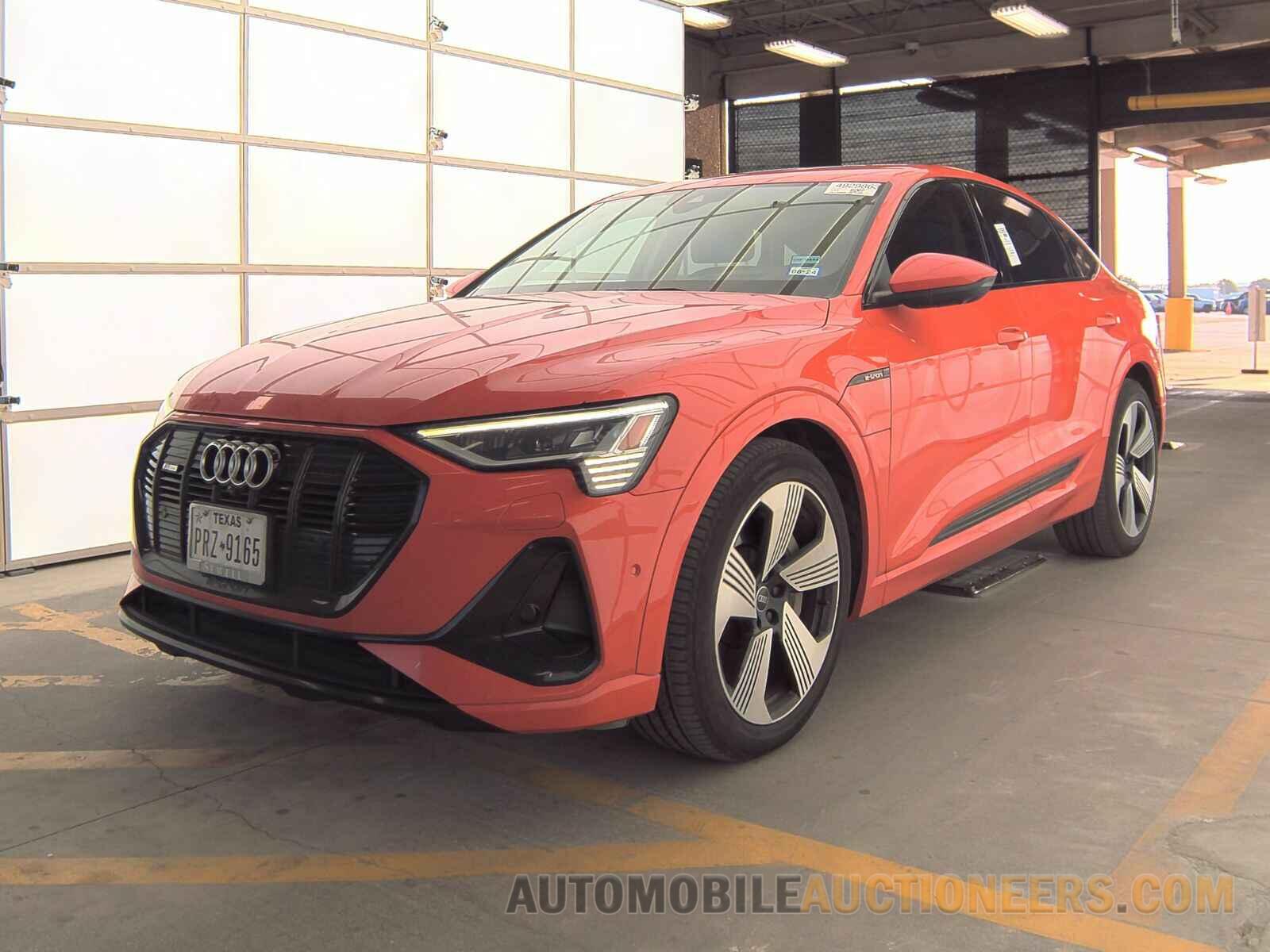 WA13AAGEXMB030421 Audi e-tron 2021