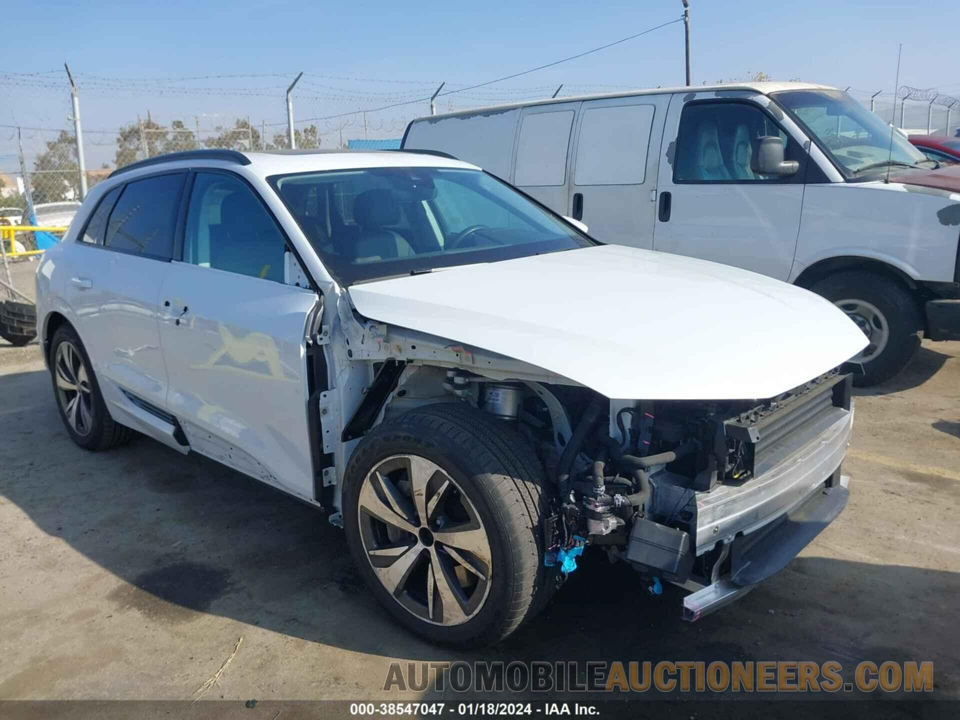 WA14AAGEXRB013307 AUDI Q8 E-TRON 2024