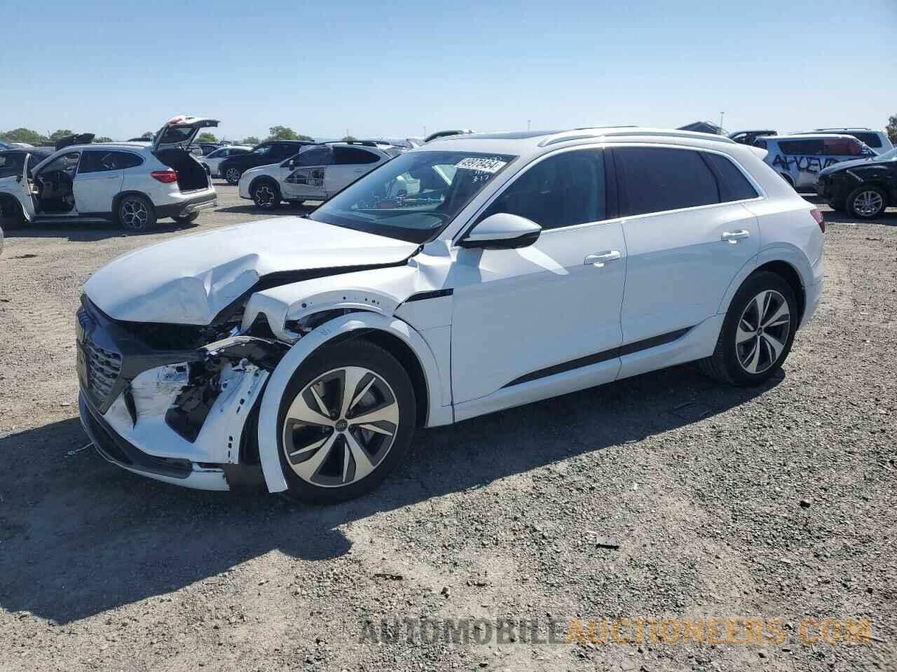 WA15AAGE1RB008839 AUDI Q8 E-TRON 2024