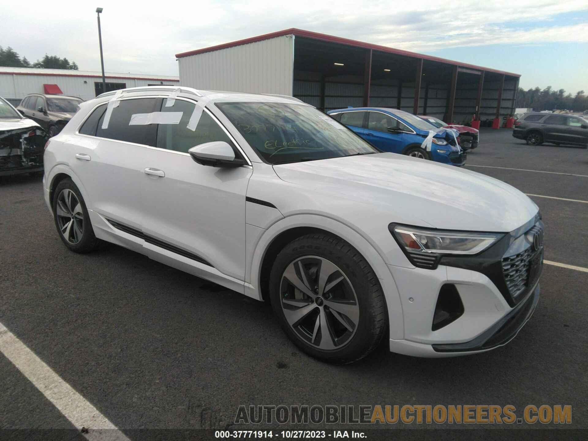 WA15AAGE2RB008722 AUDI Q8 E-TRON 2024