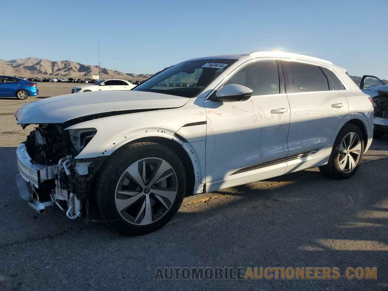 WA15AAGE3RB031412 AUDI Q8 E-TRON 2024