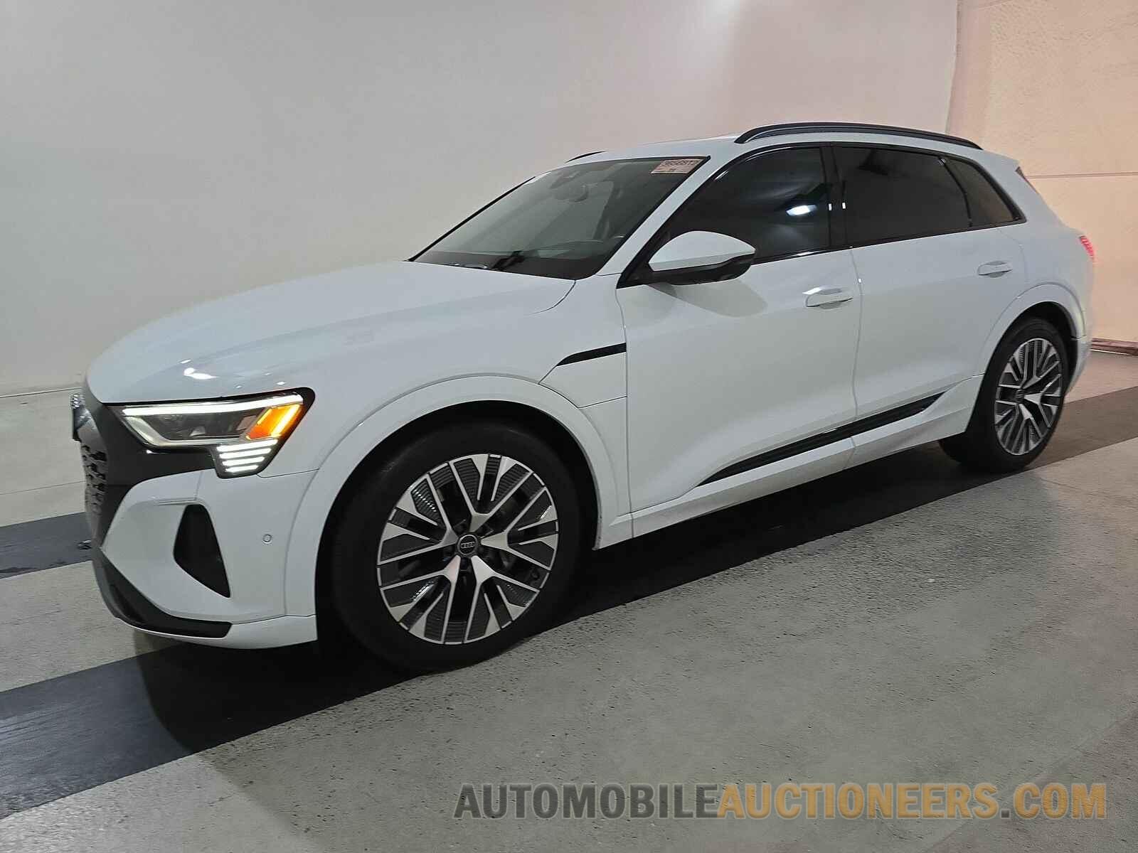 WA16ABGE8RB008525 Audi Q8 e-t 2024