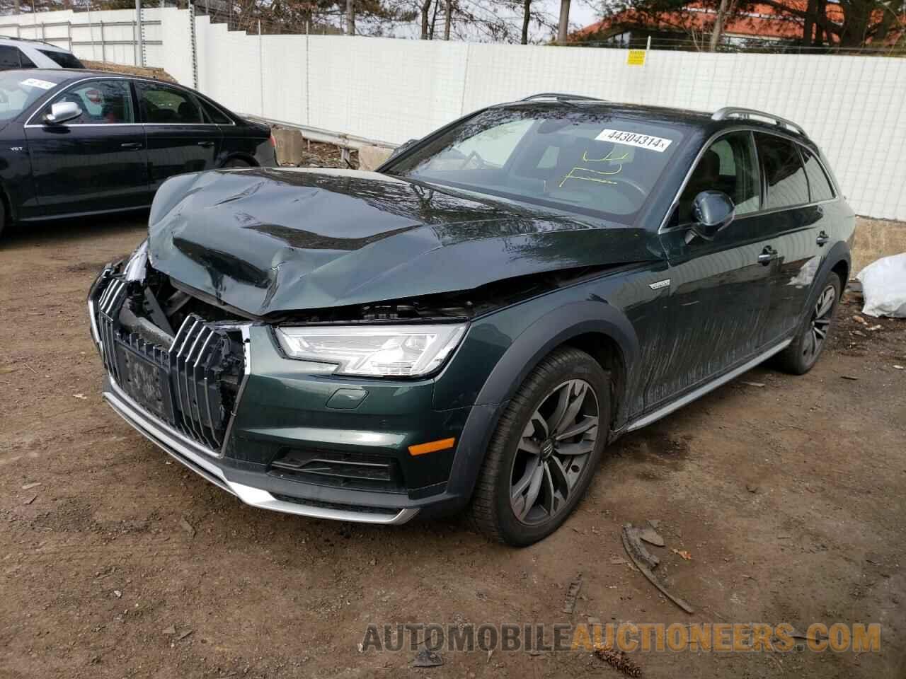 WA19NBF47HA081738 AUDI A4 2017