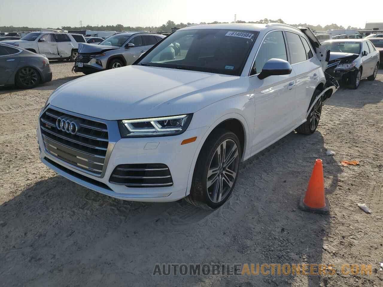 WA1A4AFY6J2015226 AUDI SQ5 2018