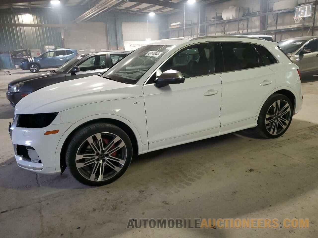 WA1A4AFY8J2127123 AUDI SQ5 2018