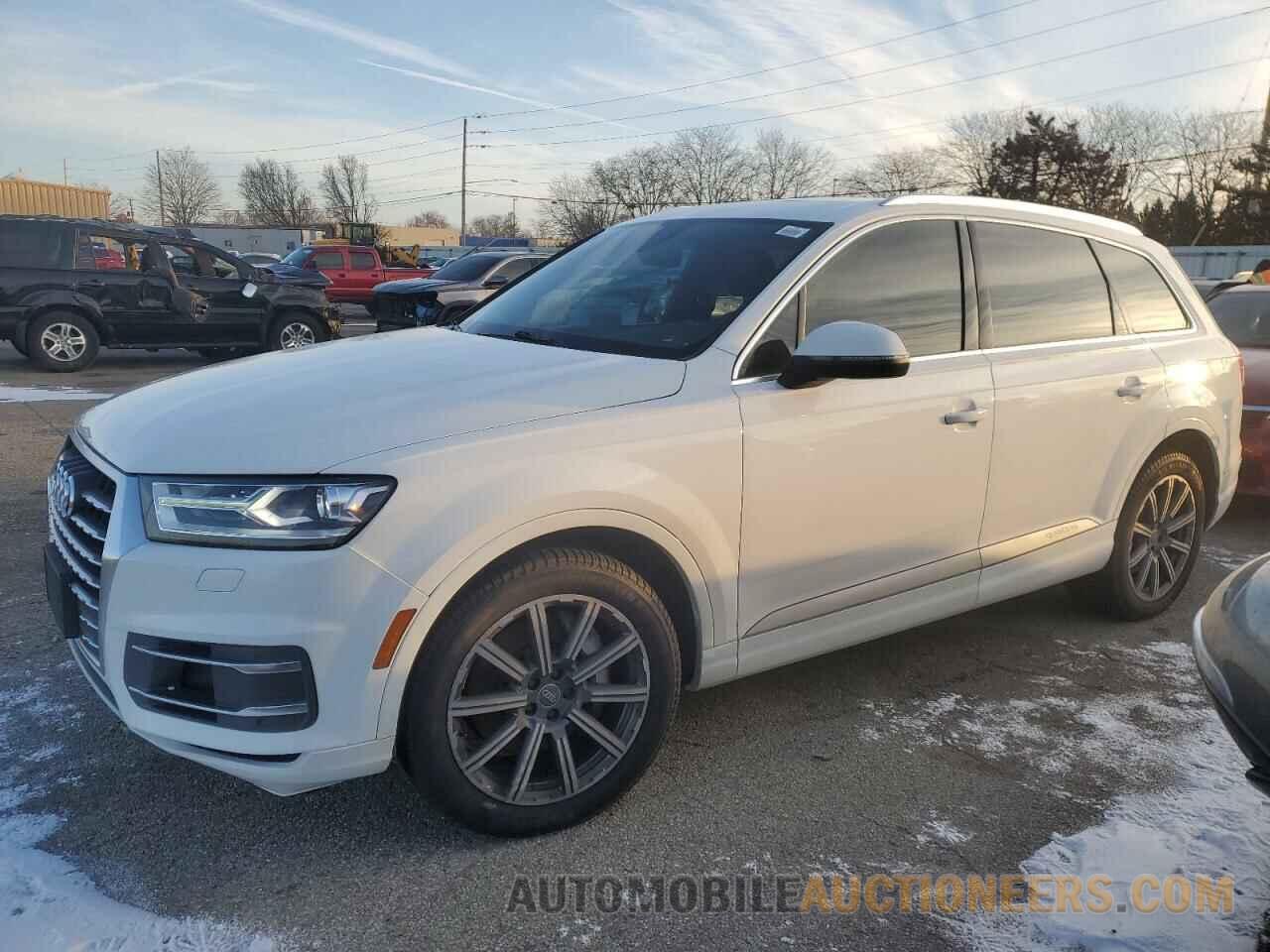 WA1AAAF70HD016130 AUDI Q7 2017