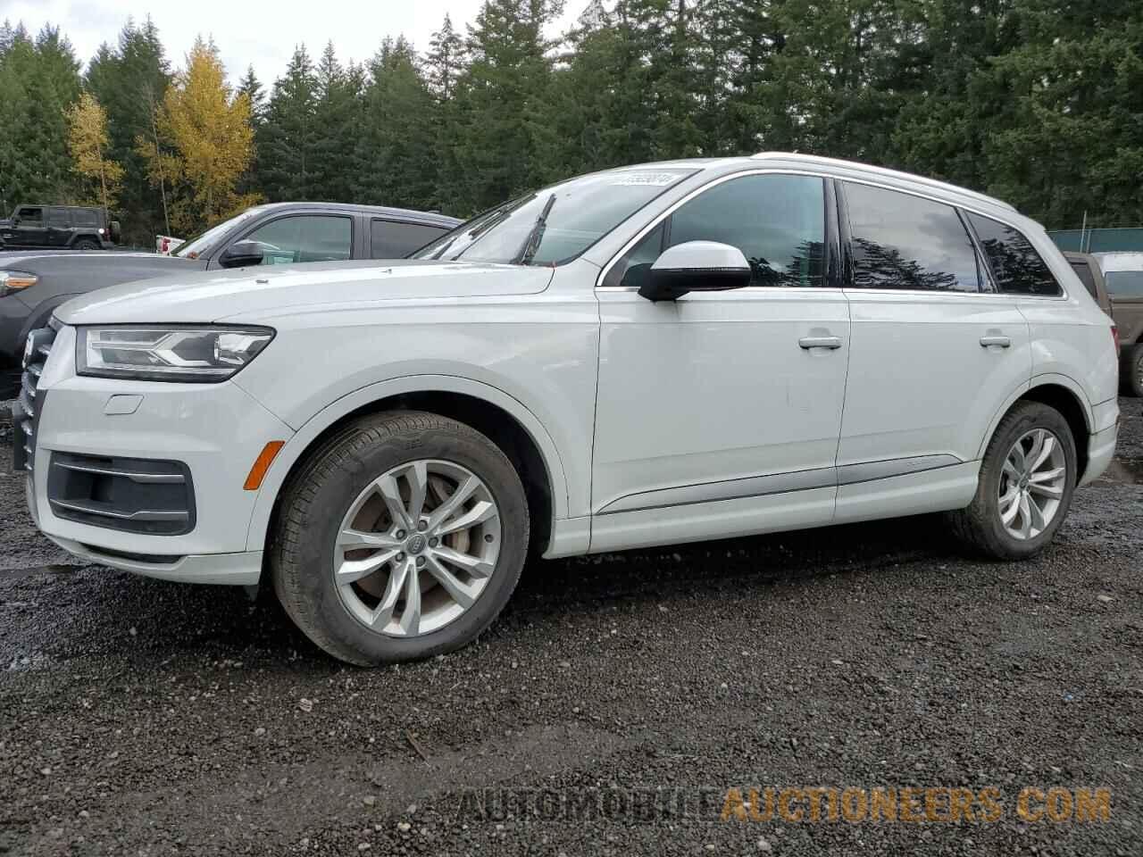 WA1AAAF71HD001748 AUDI Q7 2017