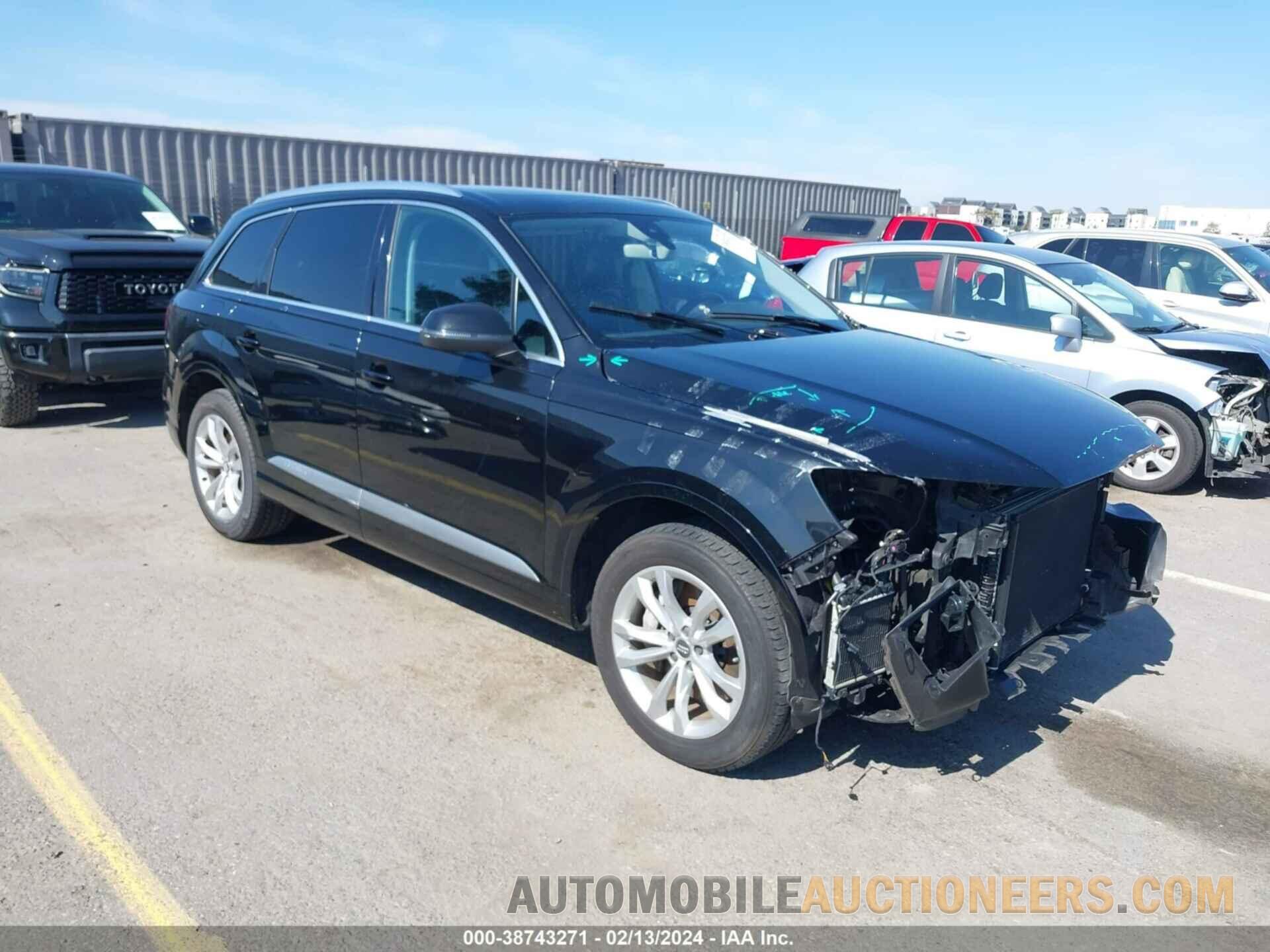 WA1AAAF71HD015603 AUDI Q7 2017