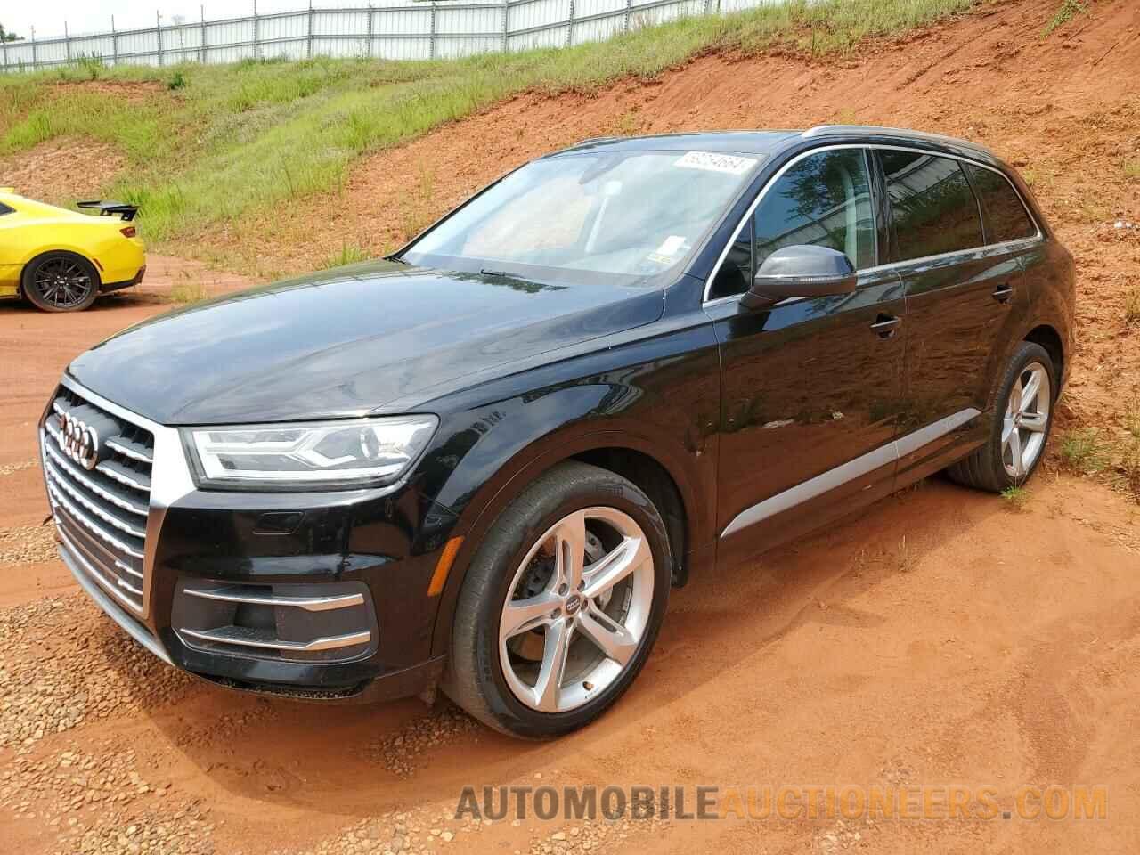 WA1AAAF72HD001998 AUDI Q7 2017