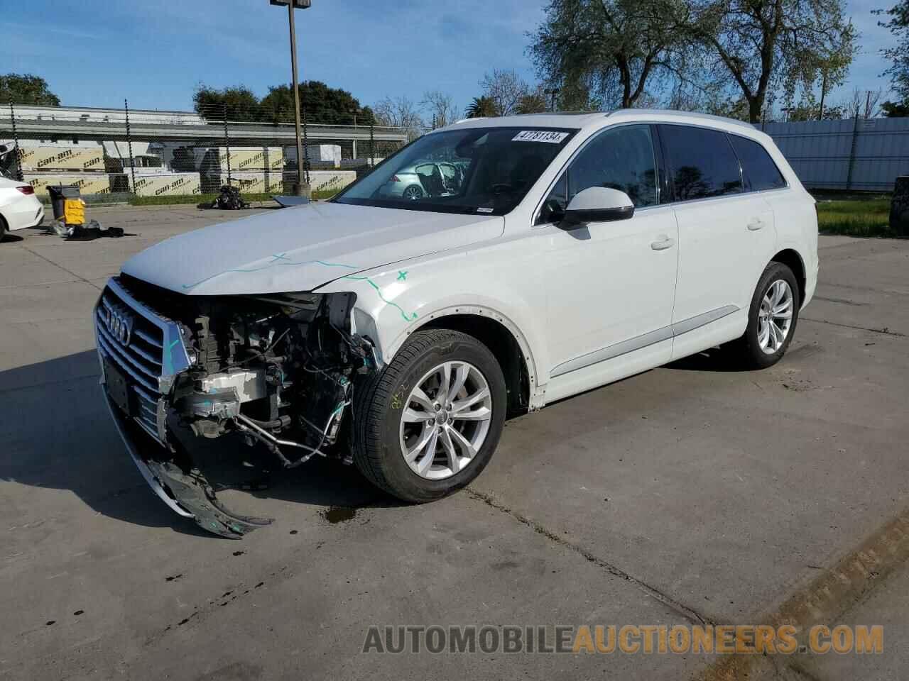 WA1AAAF72JD050138 AUDI Q7 2018