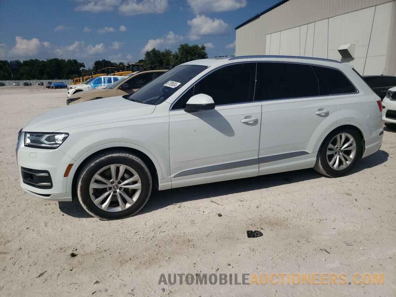 WA1AAAF72KD010661 AUDI Q7 2019